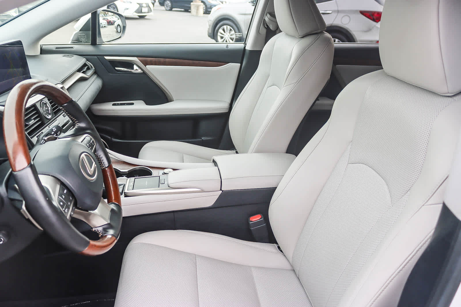 Thumbnail: 2021 Lexus RX - 17