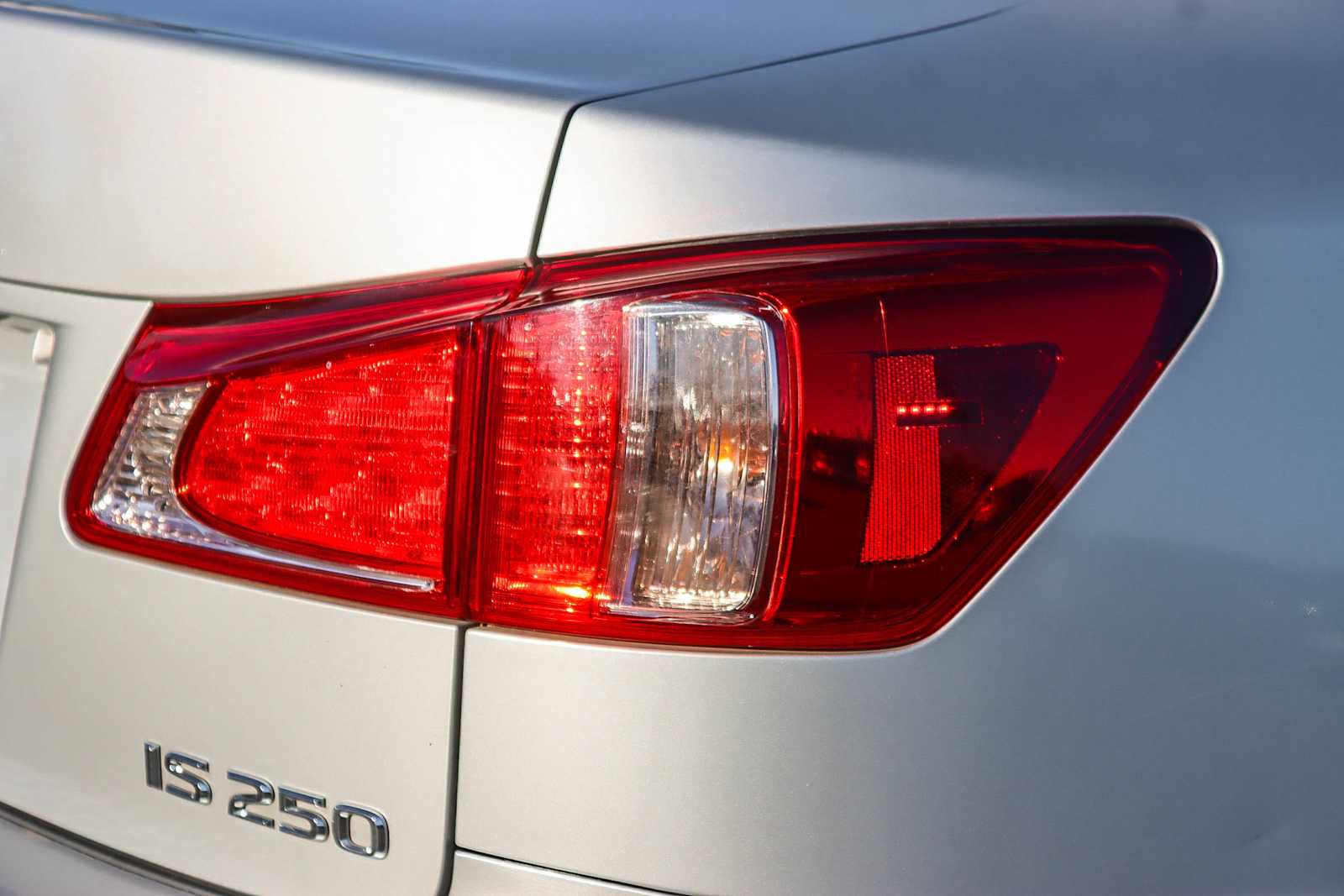 Thumbnail: 2013 Lexus IS - 8