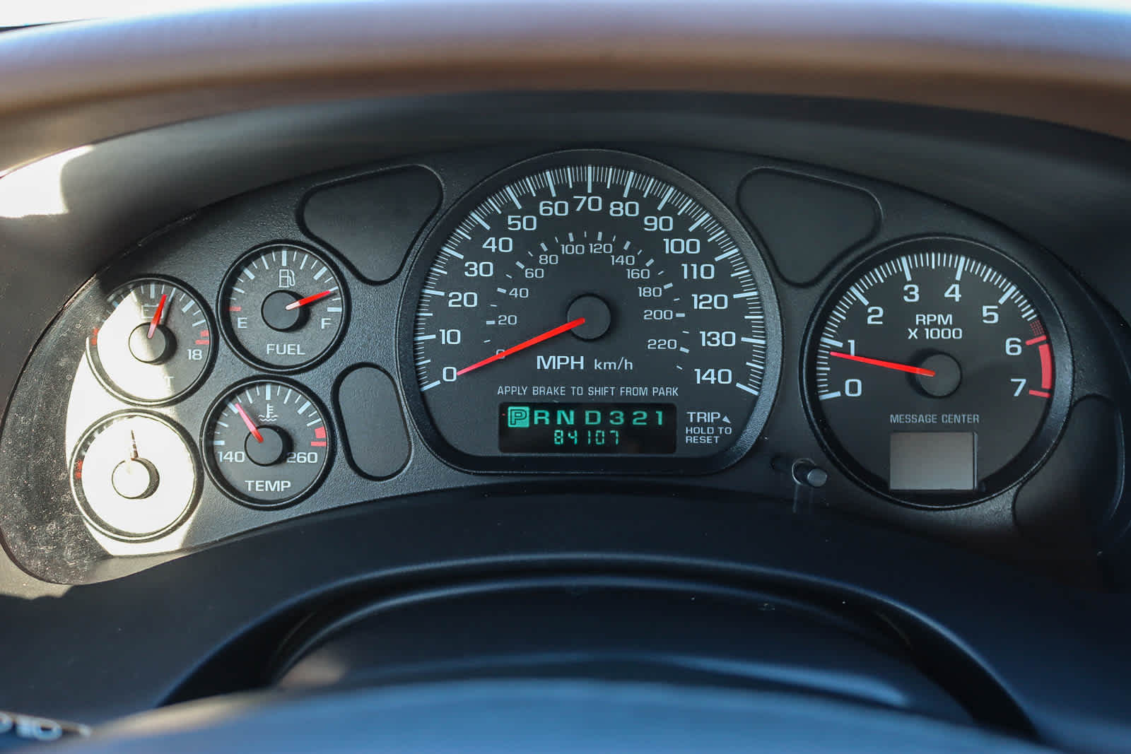 Thumbnail: 2000 Chevrolet Monte Carlo - 21