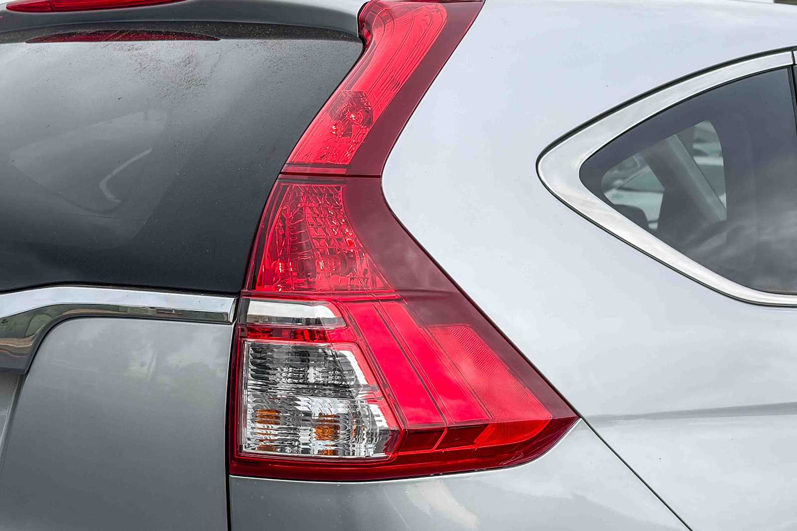 2016 Honda CR-V SE FWD photo 3