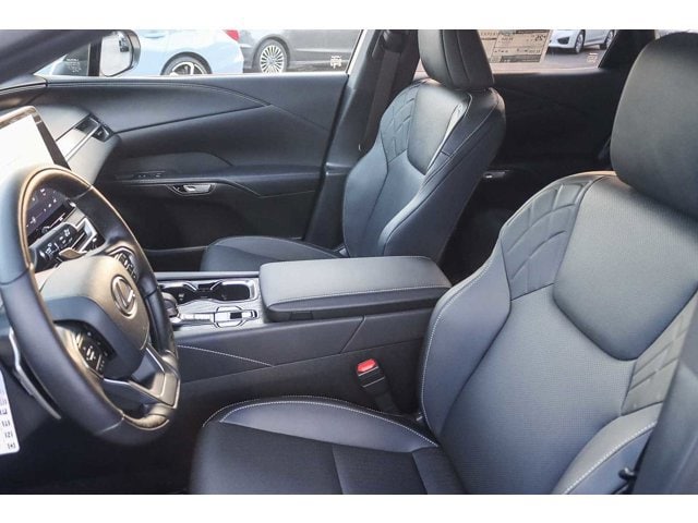 Thumbnail: 2026 Lexus RX - 17