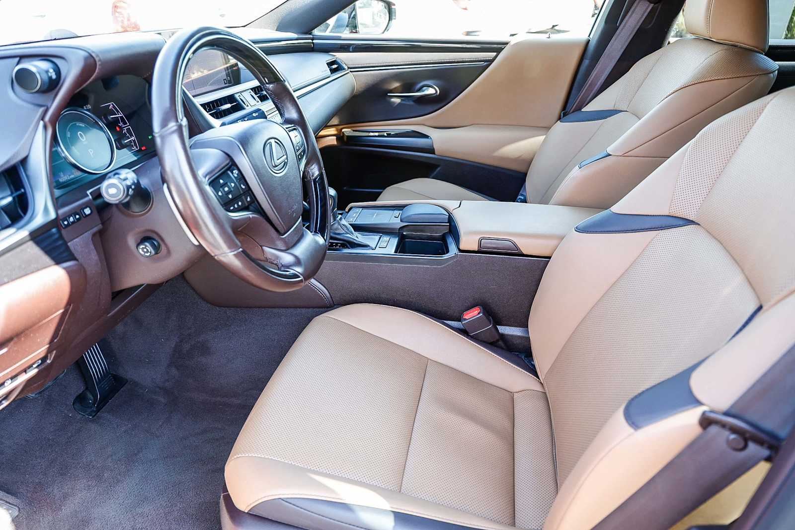 Thumbnail: 2019 Lexus ES - 27