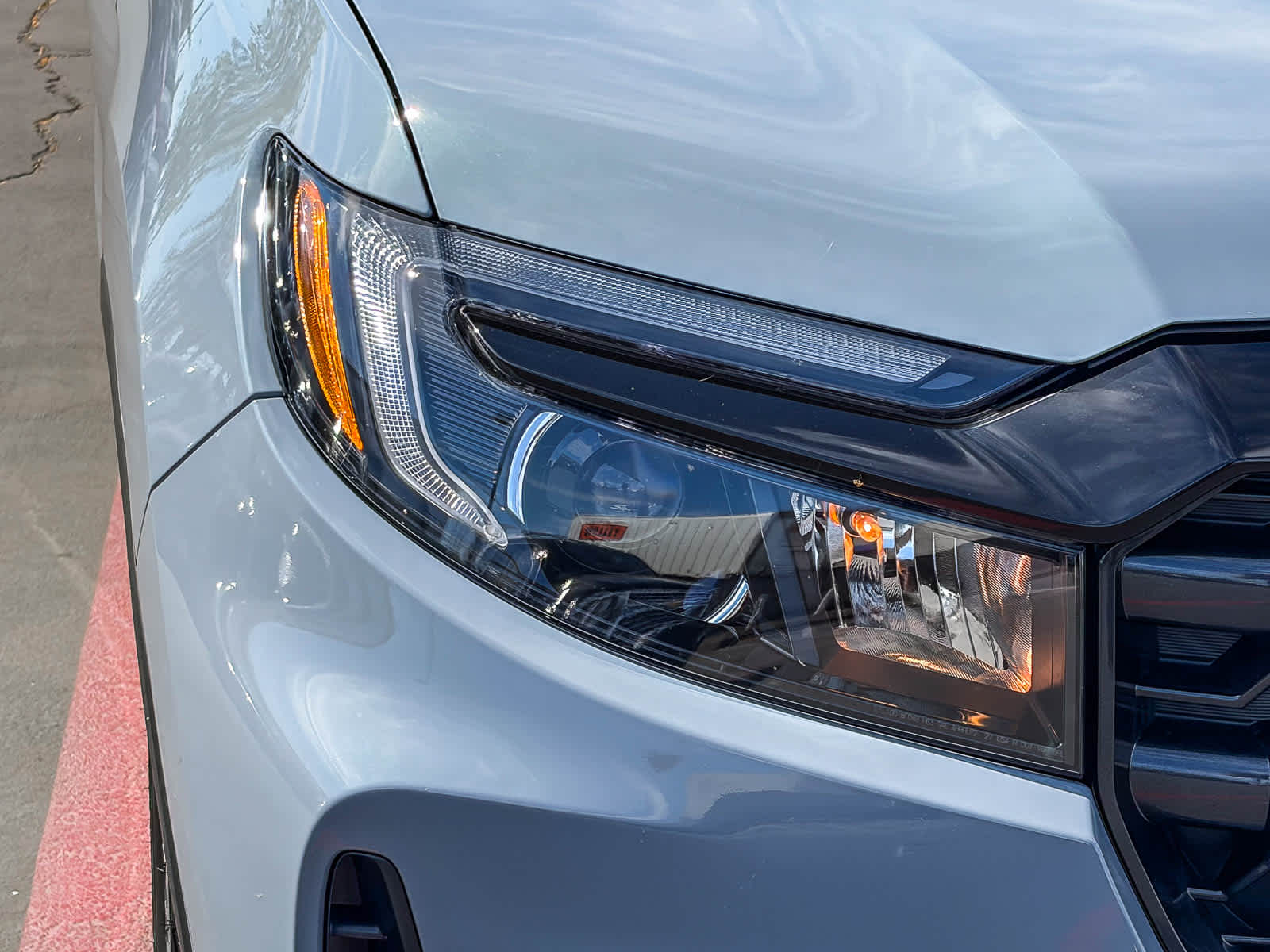 2024 Honda Ridgeline Sport photo 6