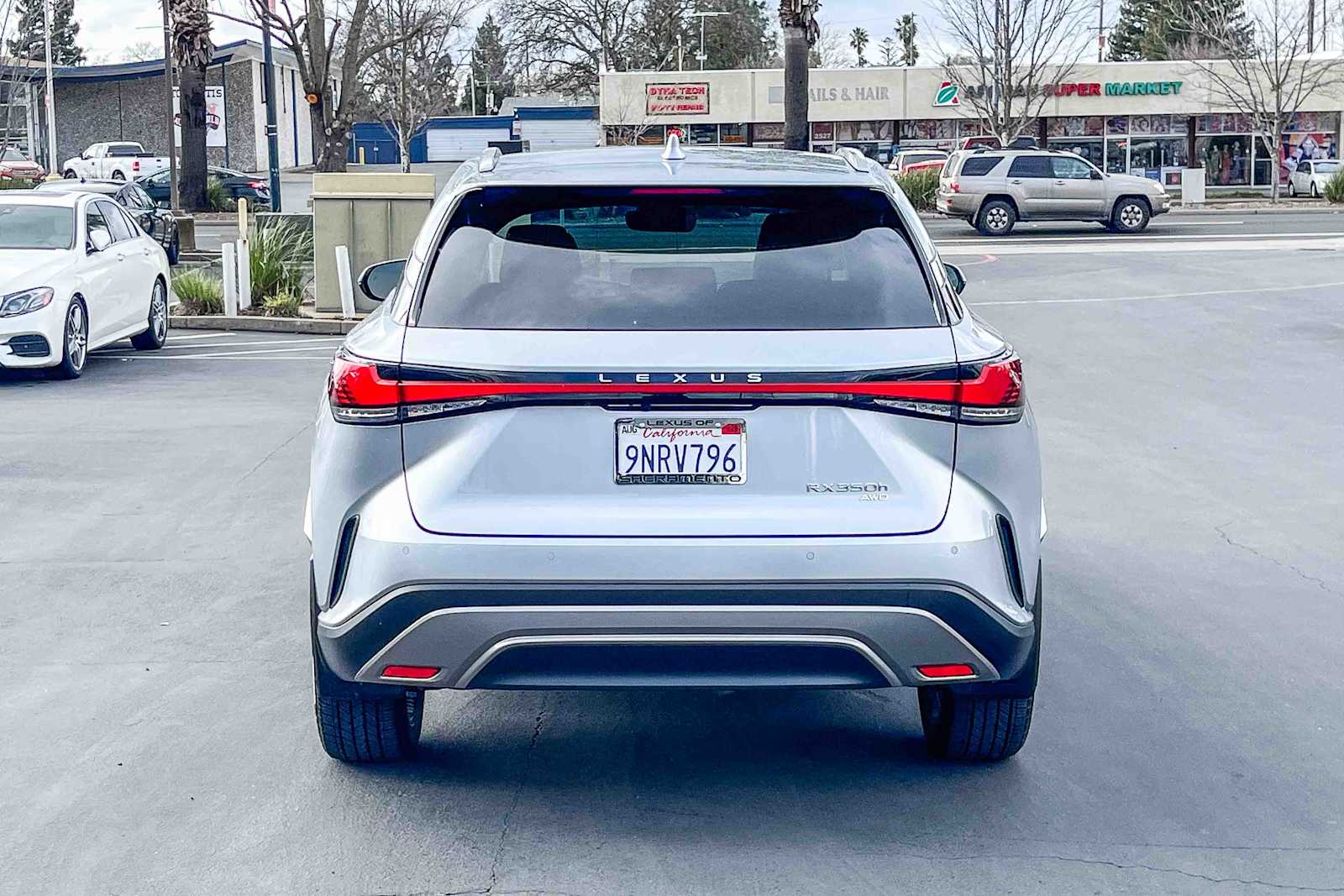 Thumbnail: 2024 Lexus RX - 3