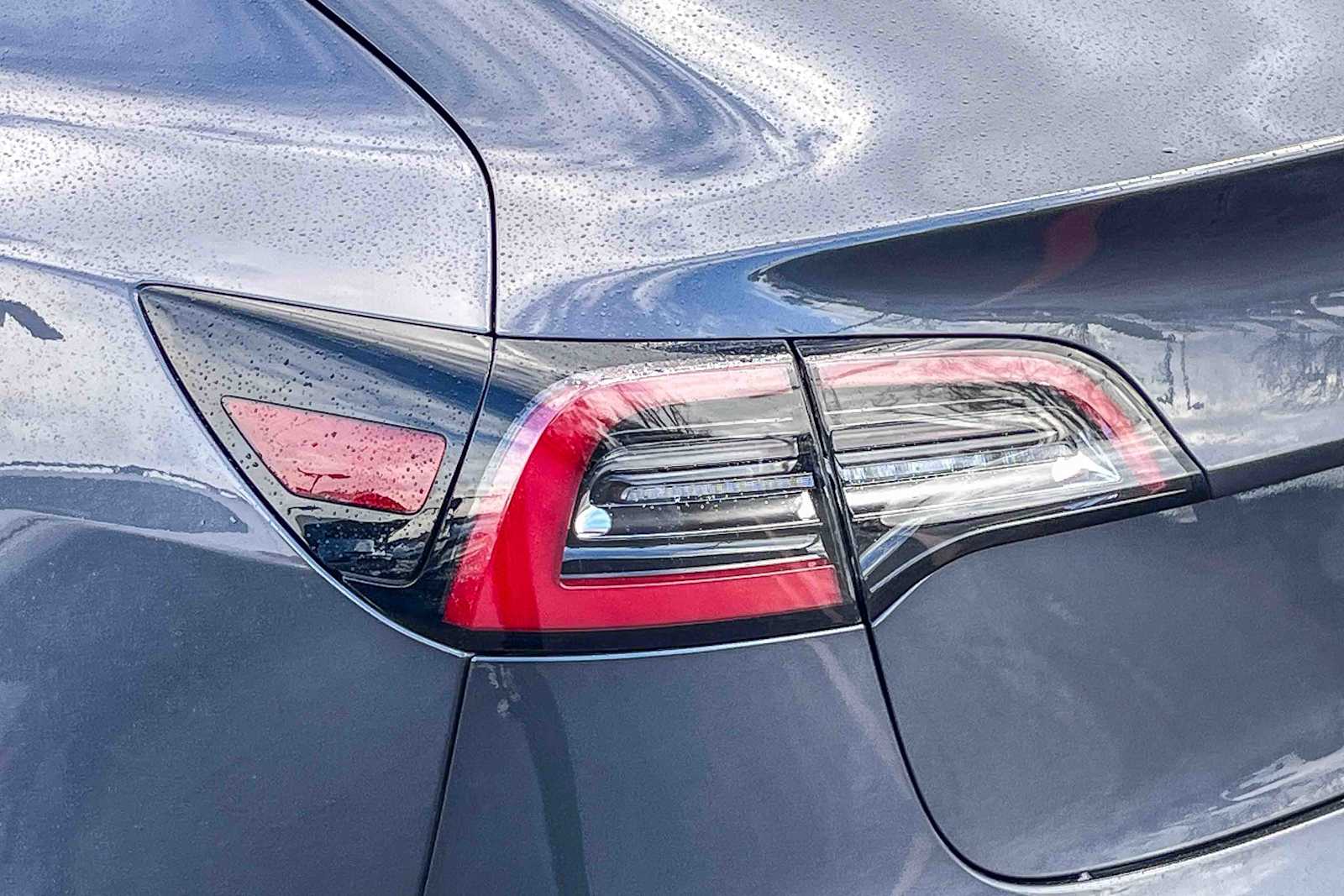 Thumbnail: 2018 Tesla Model 3 - 8