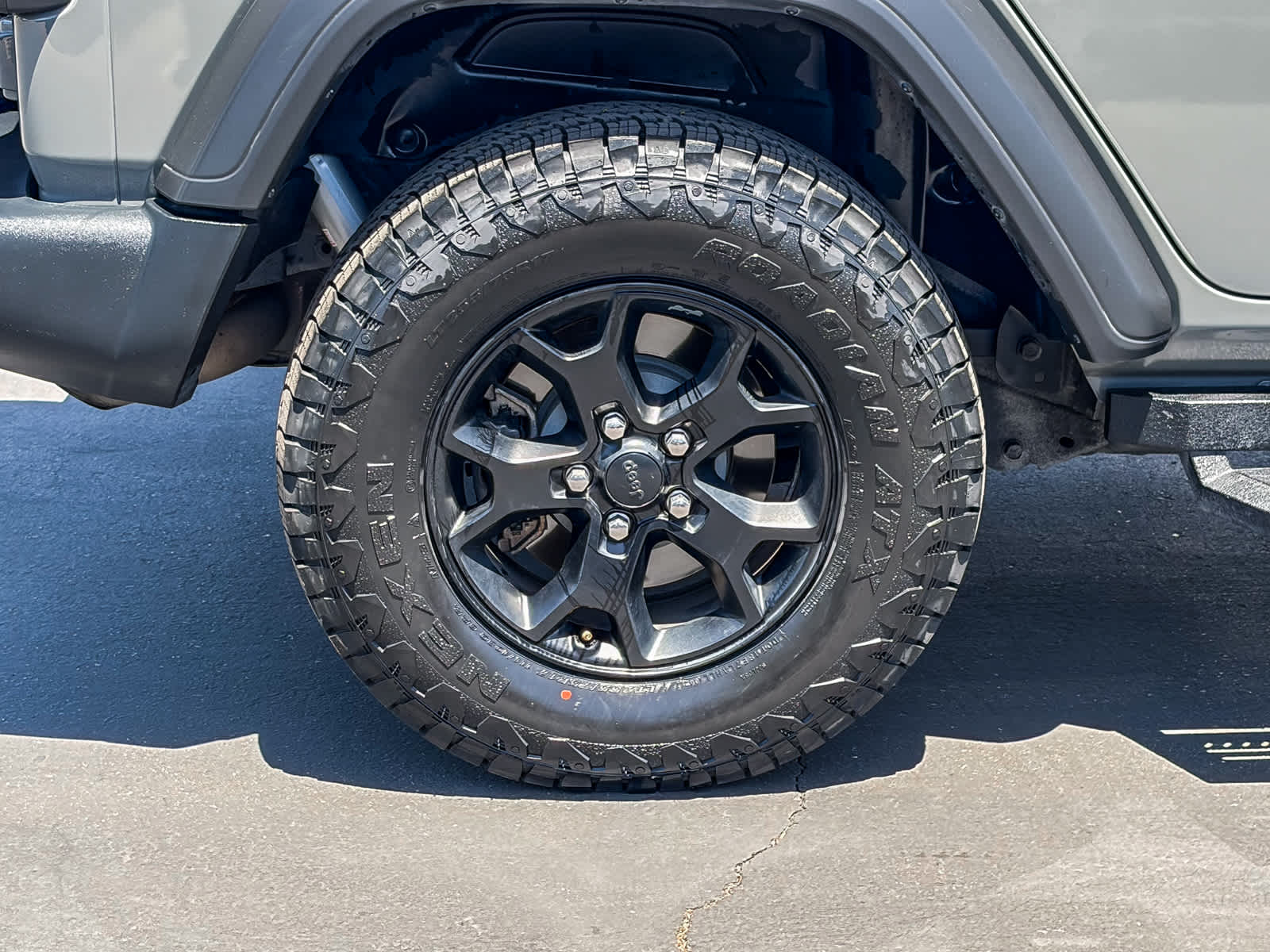 Thumbnail: 2021 Jeep Wrangler - 9