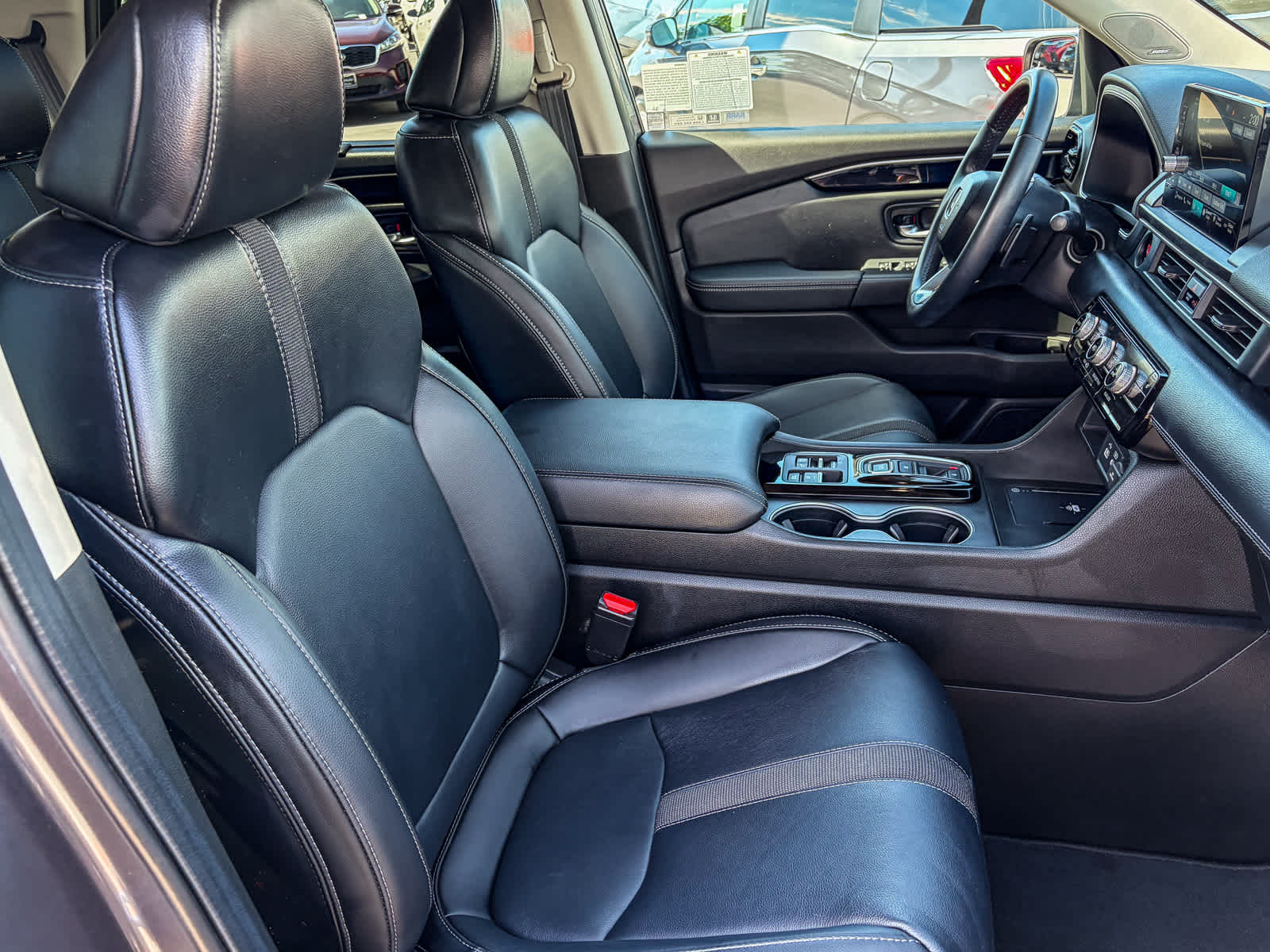 Thumbnail: 2024 Honda Pilot - 15