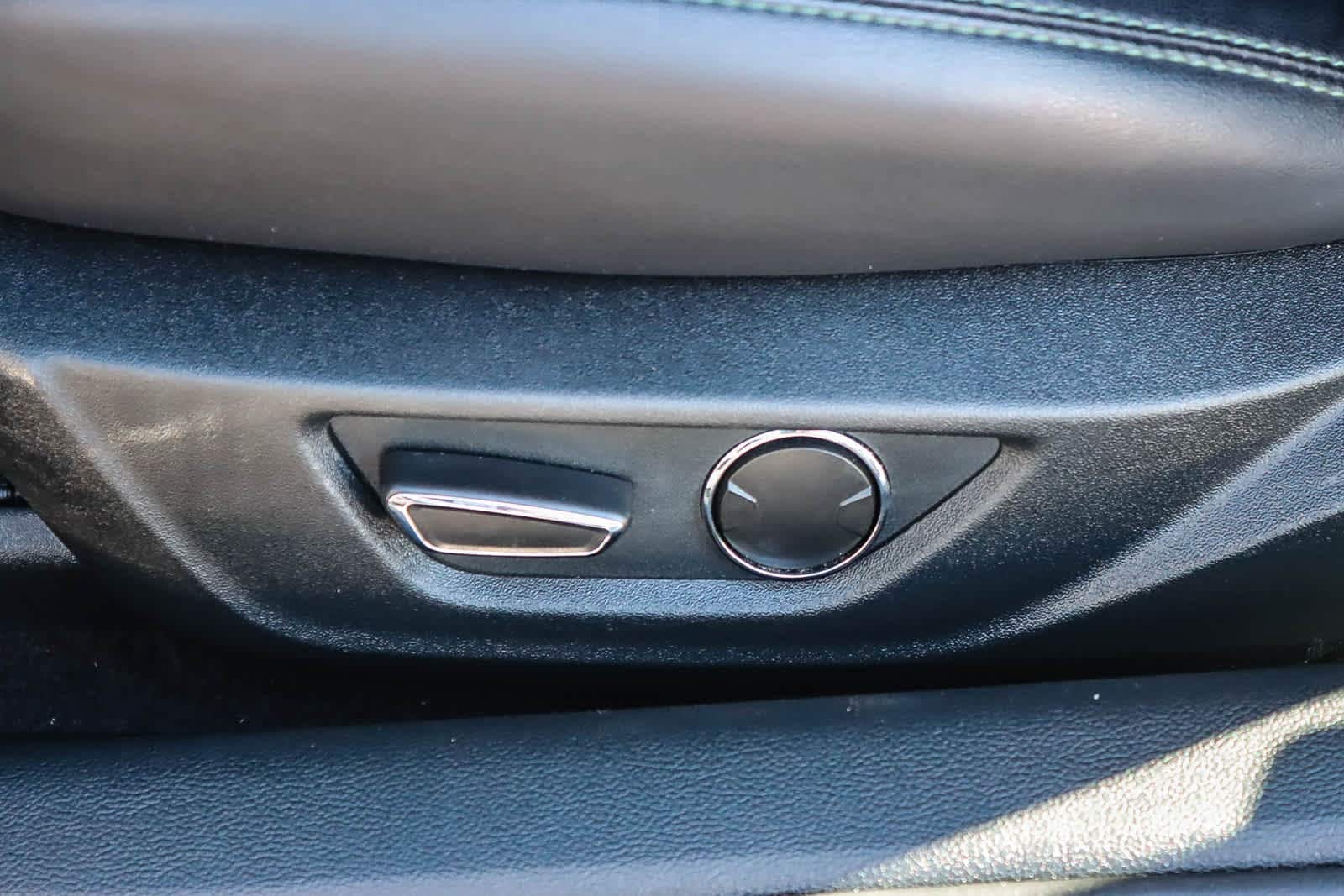 Thumbnail: 2019 Ford Mustang - 20