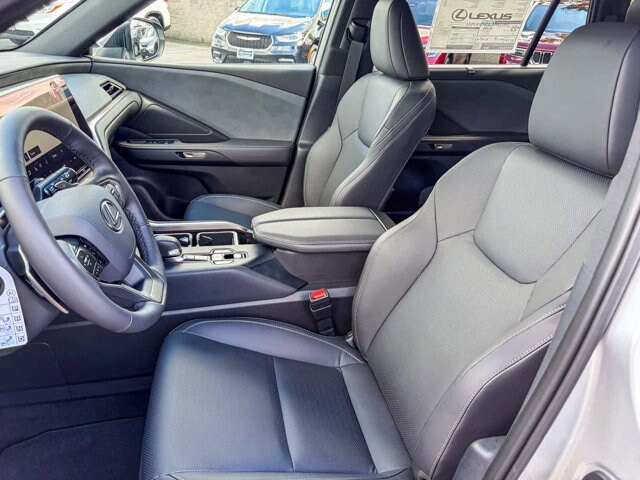 Thumbnail: 2026 Lexus TX - 18