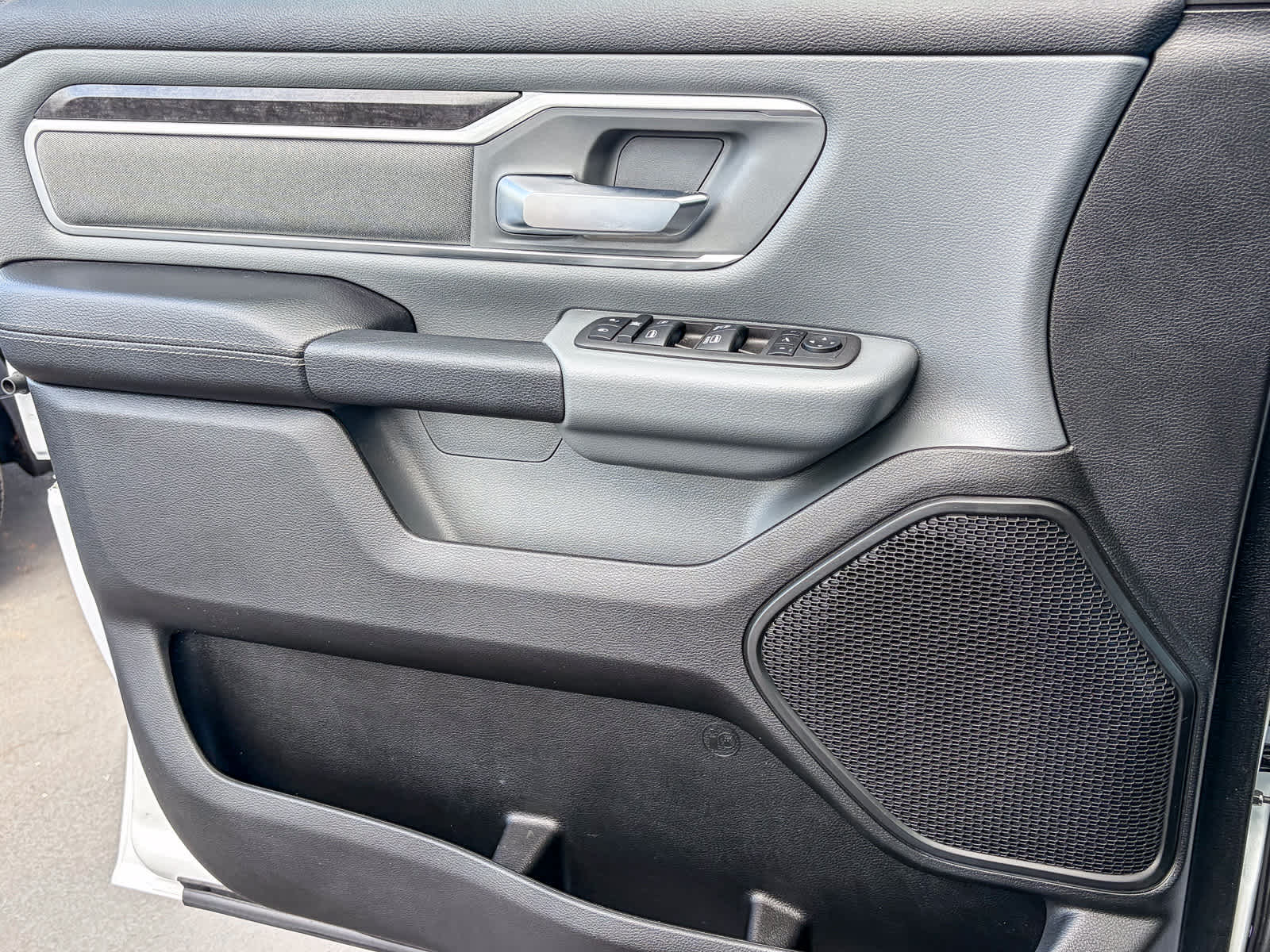 Thumbnail: 2022 RAM 1500 - 19