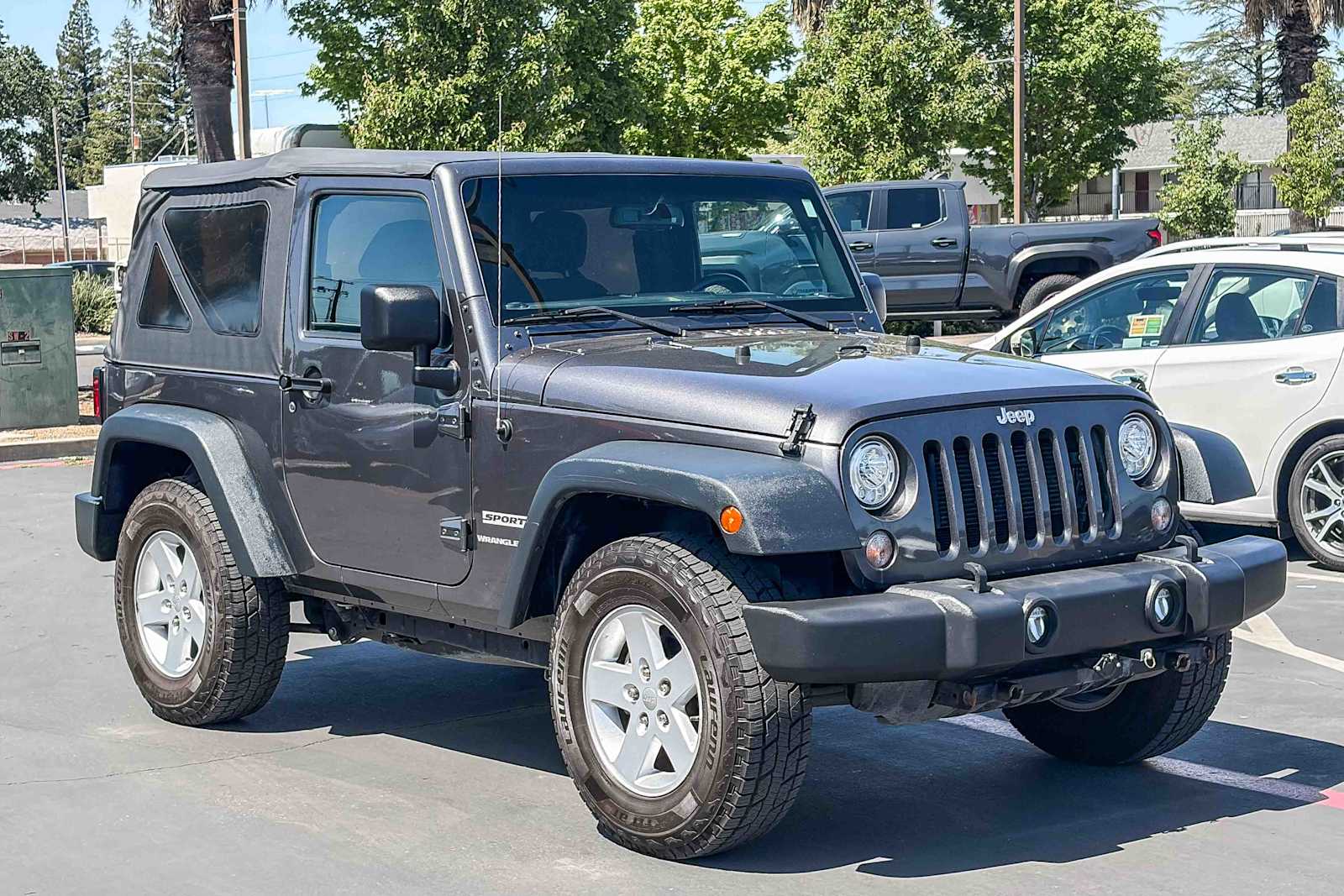 2018 Jeep Wrangler JK Sport 4x4 photo 5