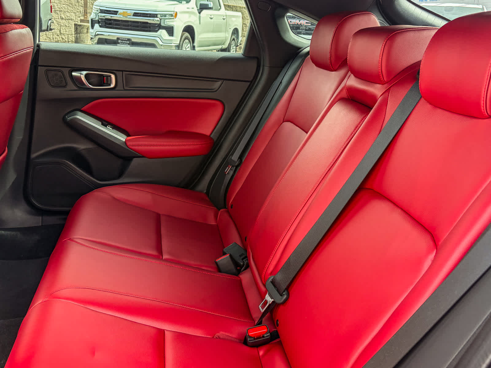 Thumbnail: 2023 Acura Integra - 18