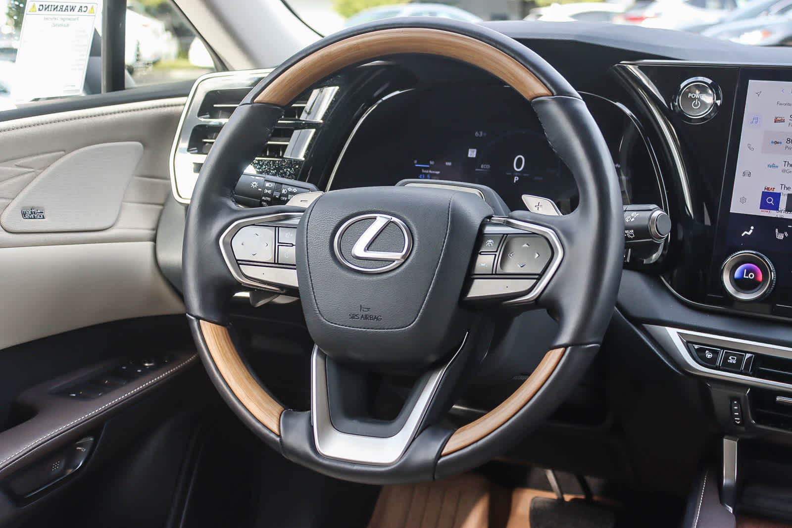 Thumbnail: 2025 Lexus RX - 14