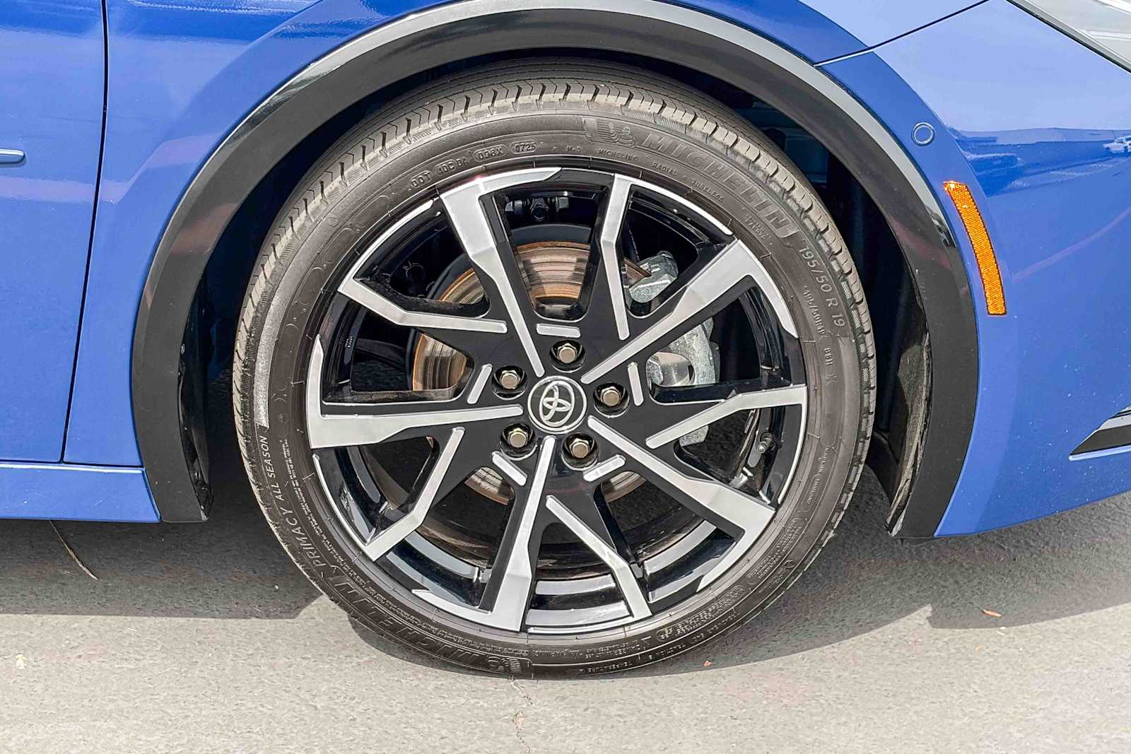 Thumbnail: 2025 Toyota Prius - 9