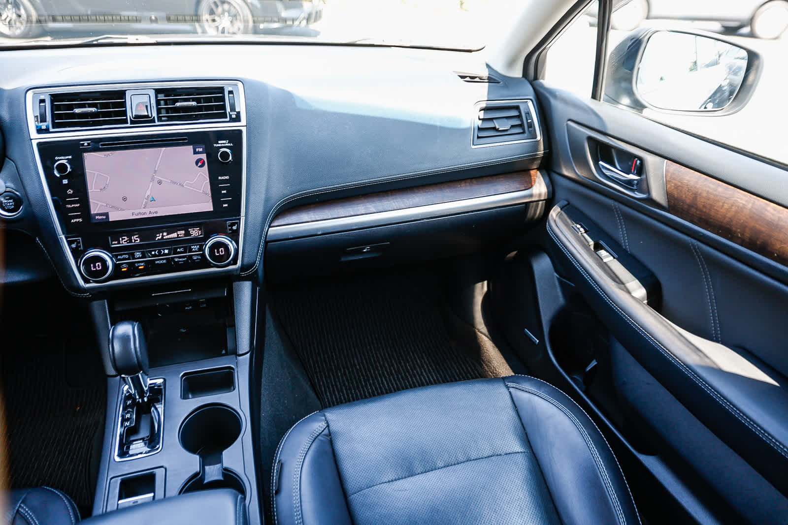 Thumbnail: 2018 Subaru Outback - 16