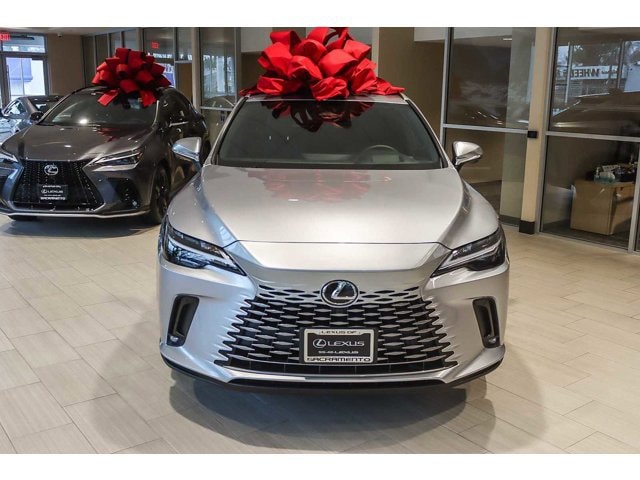 Thumbnail: 2026 Lexus RX - 3