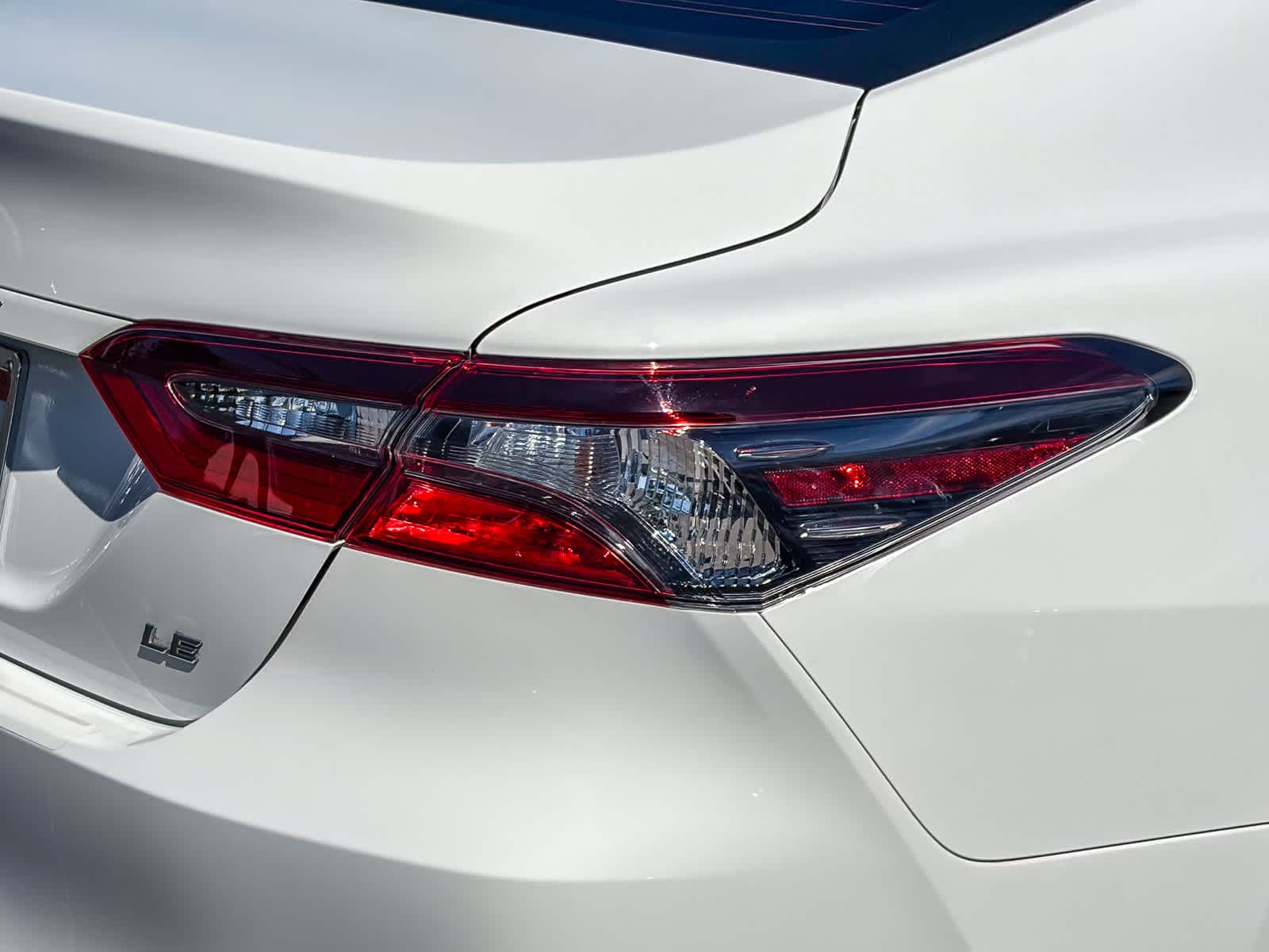 2023 Toyota Camry LE photo 3