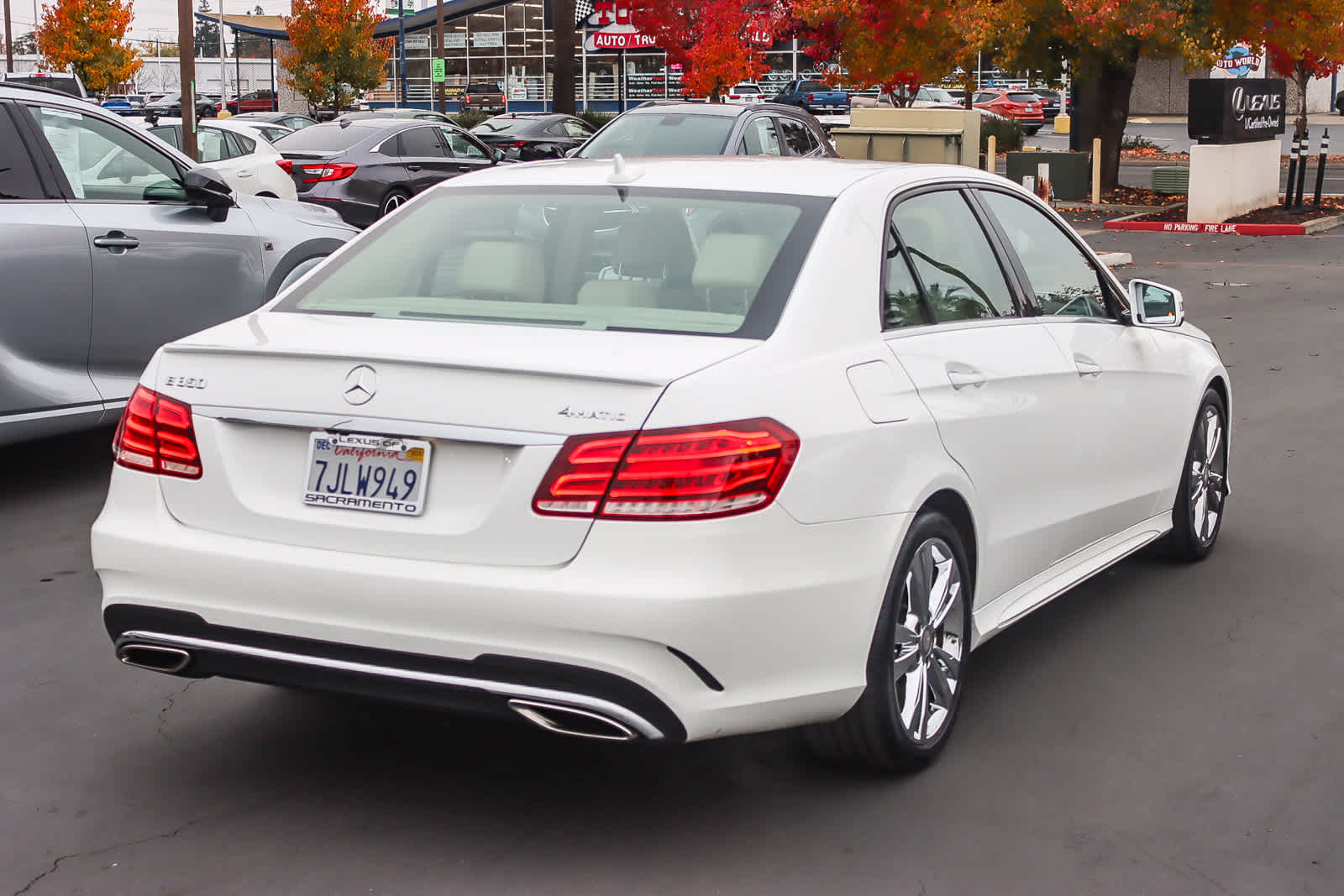 Thumbnail: 2014 Mercedes-Benz E-Class - 4