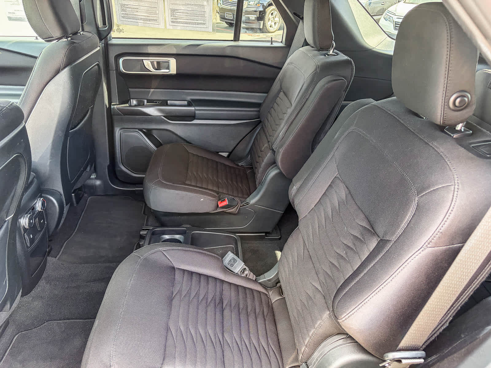 Thumbnail: 2020 Ford Explorer - 17