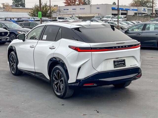 2026 Lexus RZ Premium photo 2