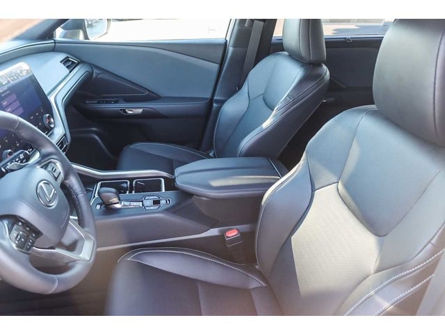 Thumbnail: 2026 Lexus TX - 18