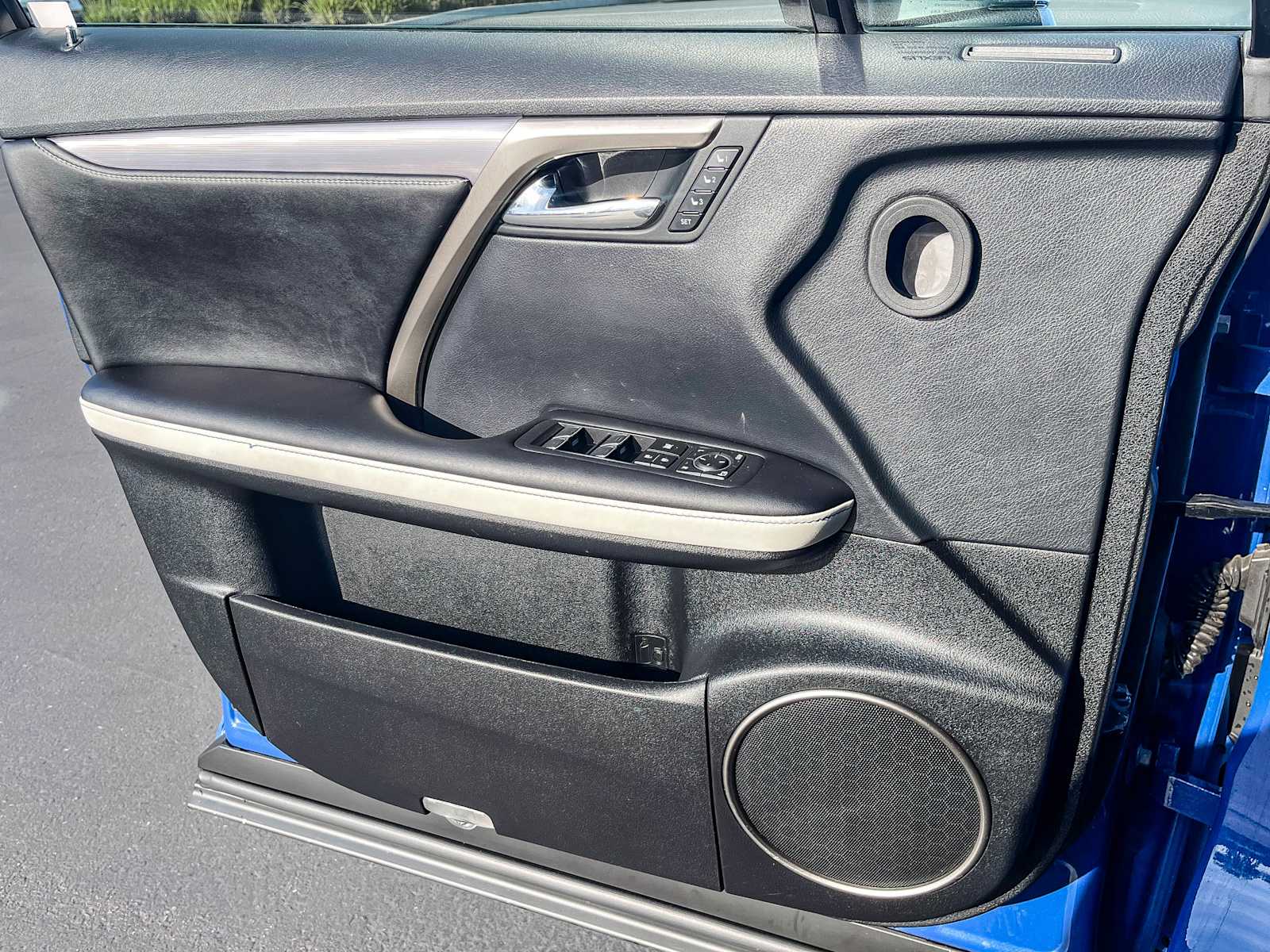 Thumbnail: 2021 Lexus RX - 20