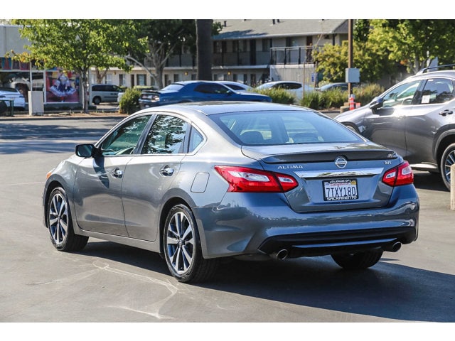 Used 2016 Nissan Altima SR with VIN 1N4AL3AP7GC242310 for sale in Sacramento, CA