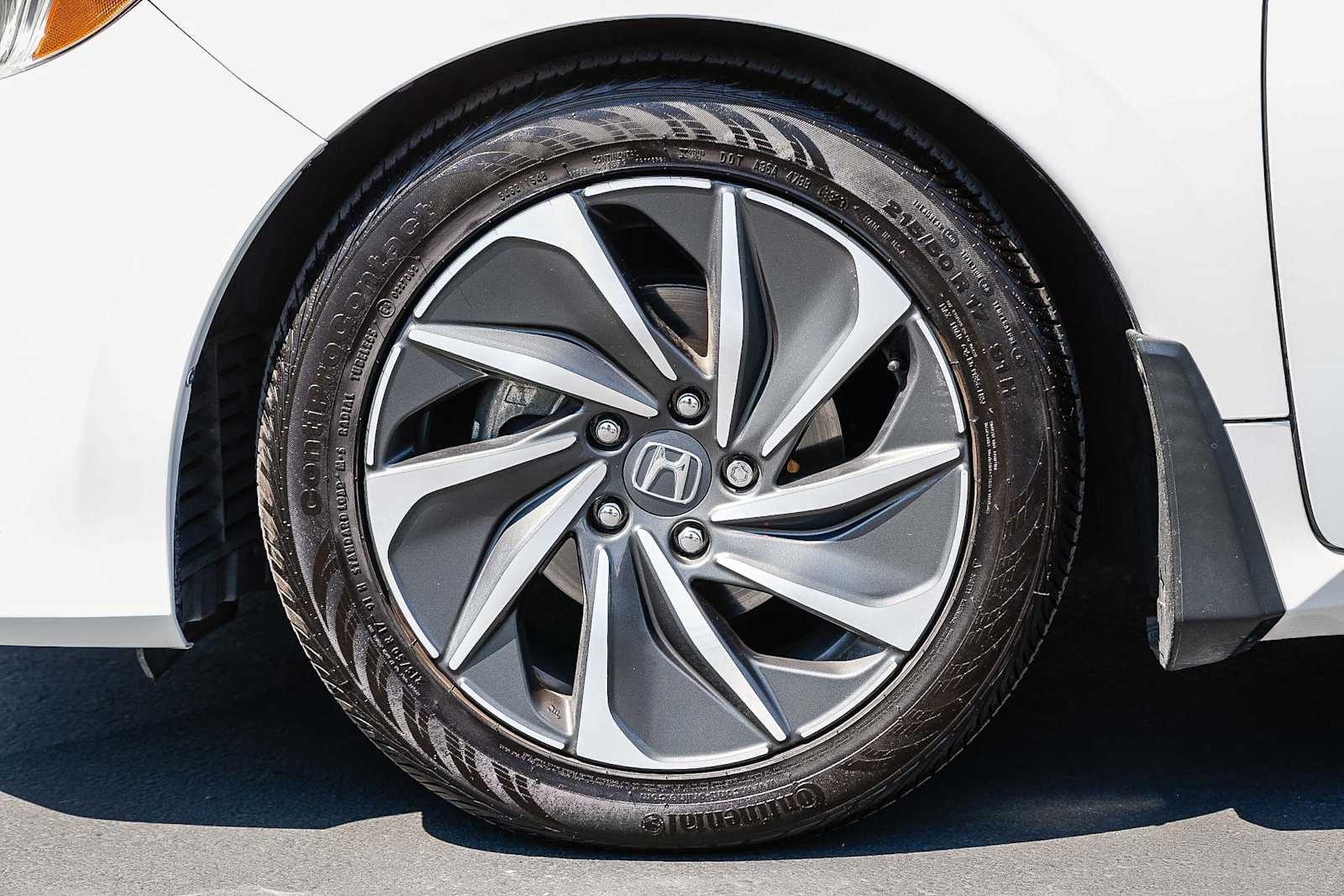 Thumbnail: 2020 Honda Insight - 14