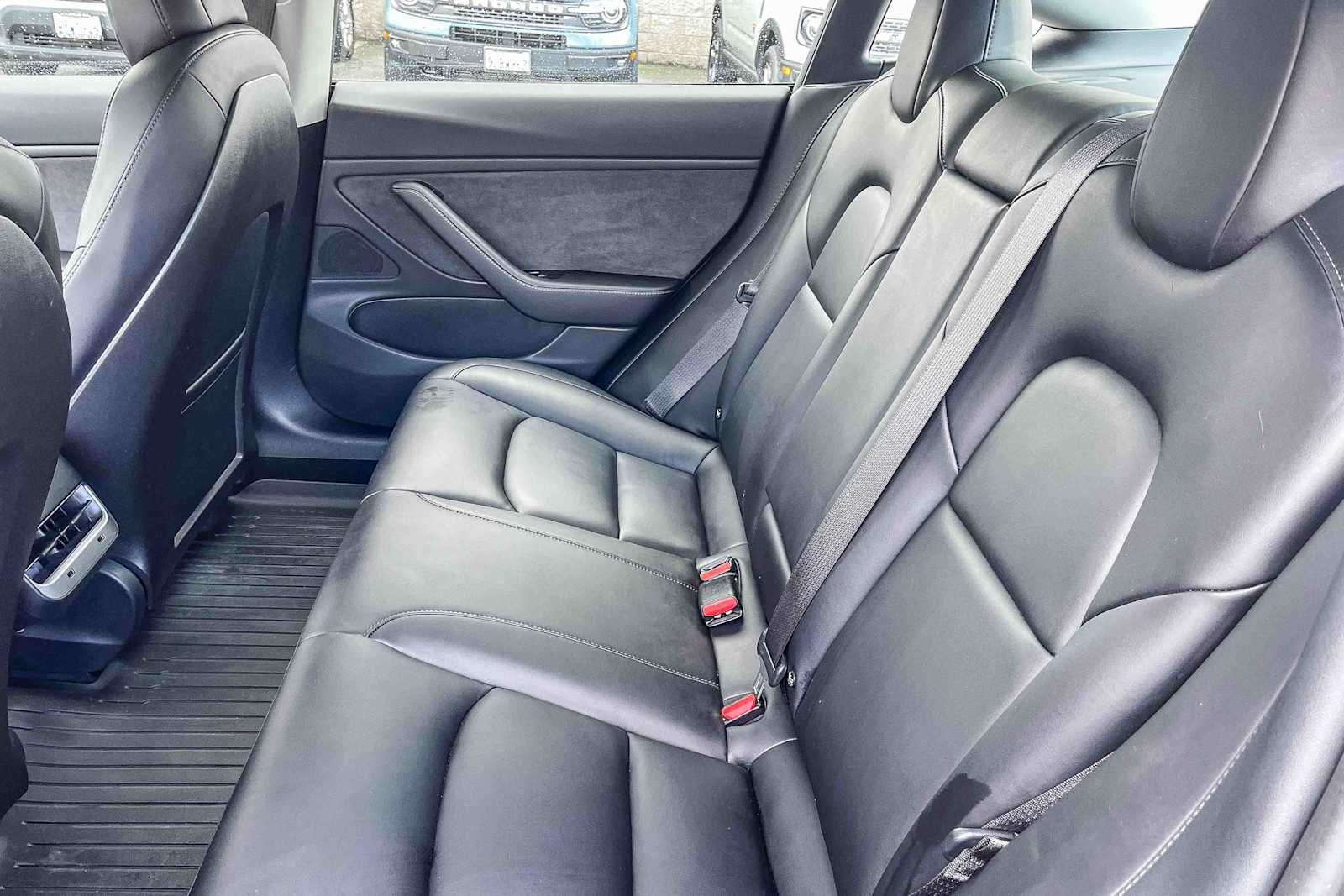 Thumbnail: 2018 Tesla Model 3 - 17