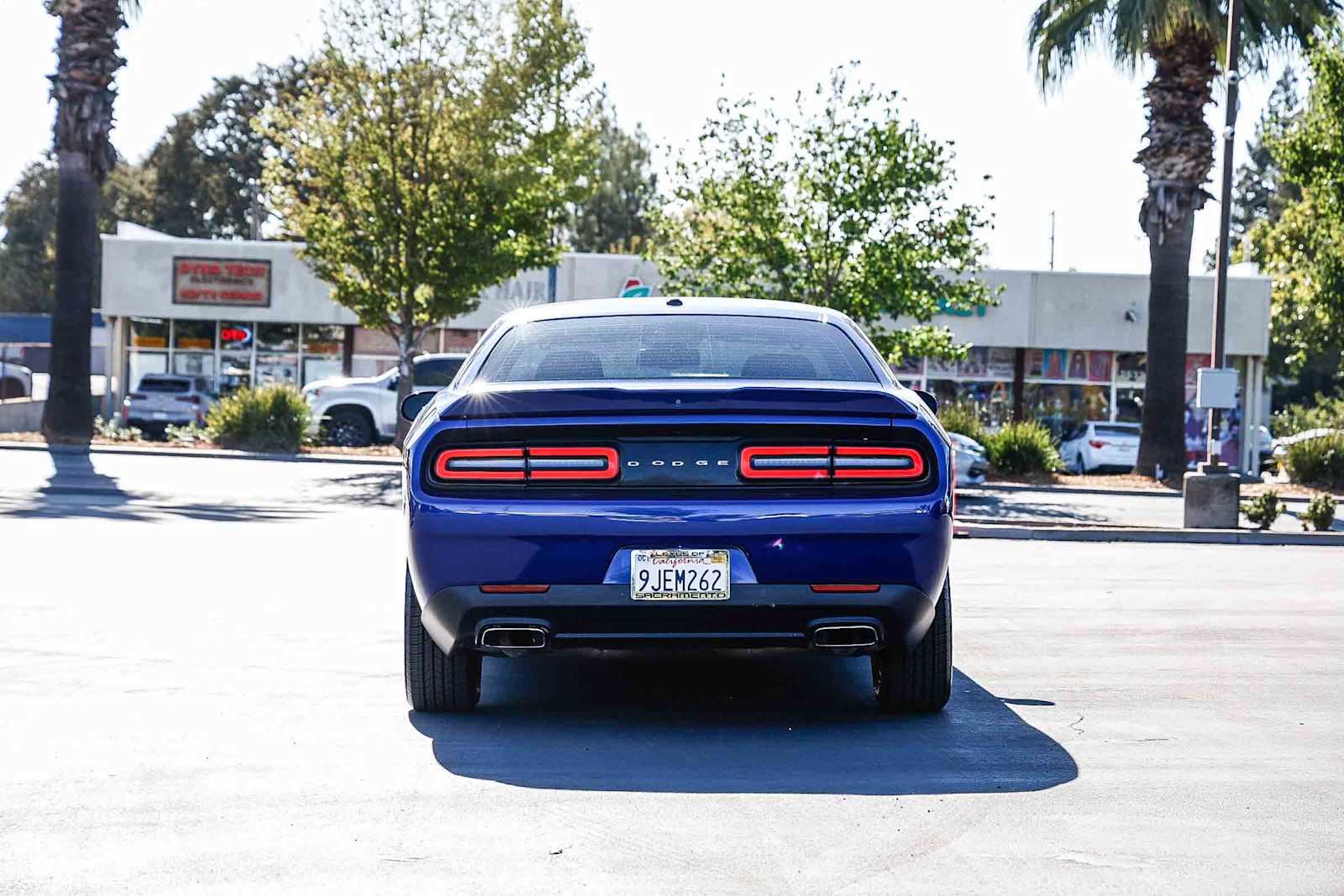 Thumbnail: 2018 Dodge Challenger - 3
