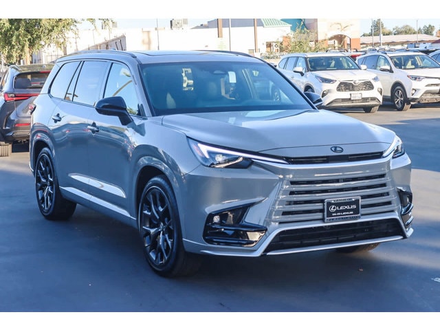 Thumbnail: 2026 Lexus TX - 5