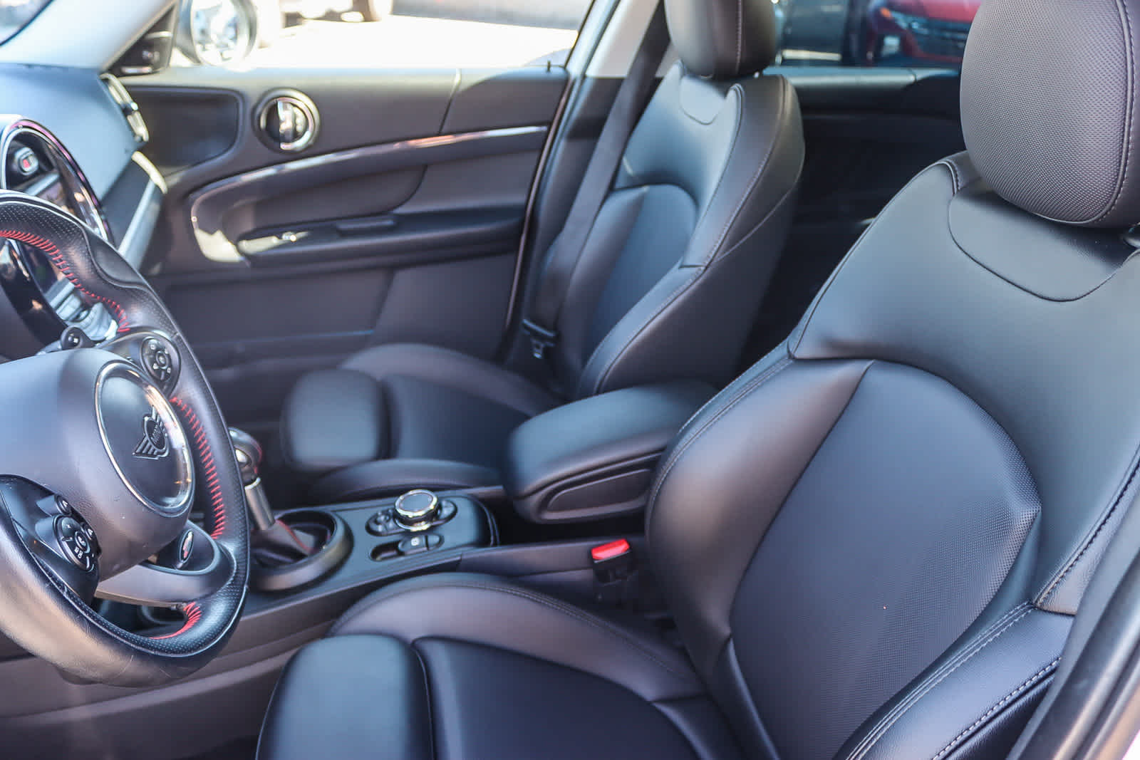 Thumbnail: 2019 MINI Cooper Countryman - 17