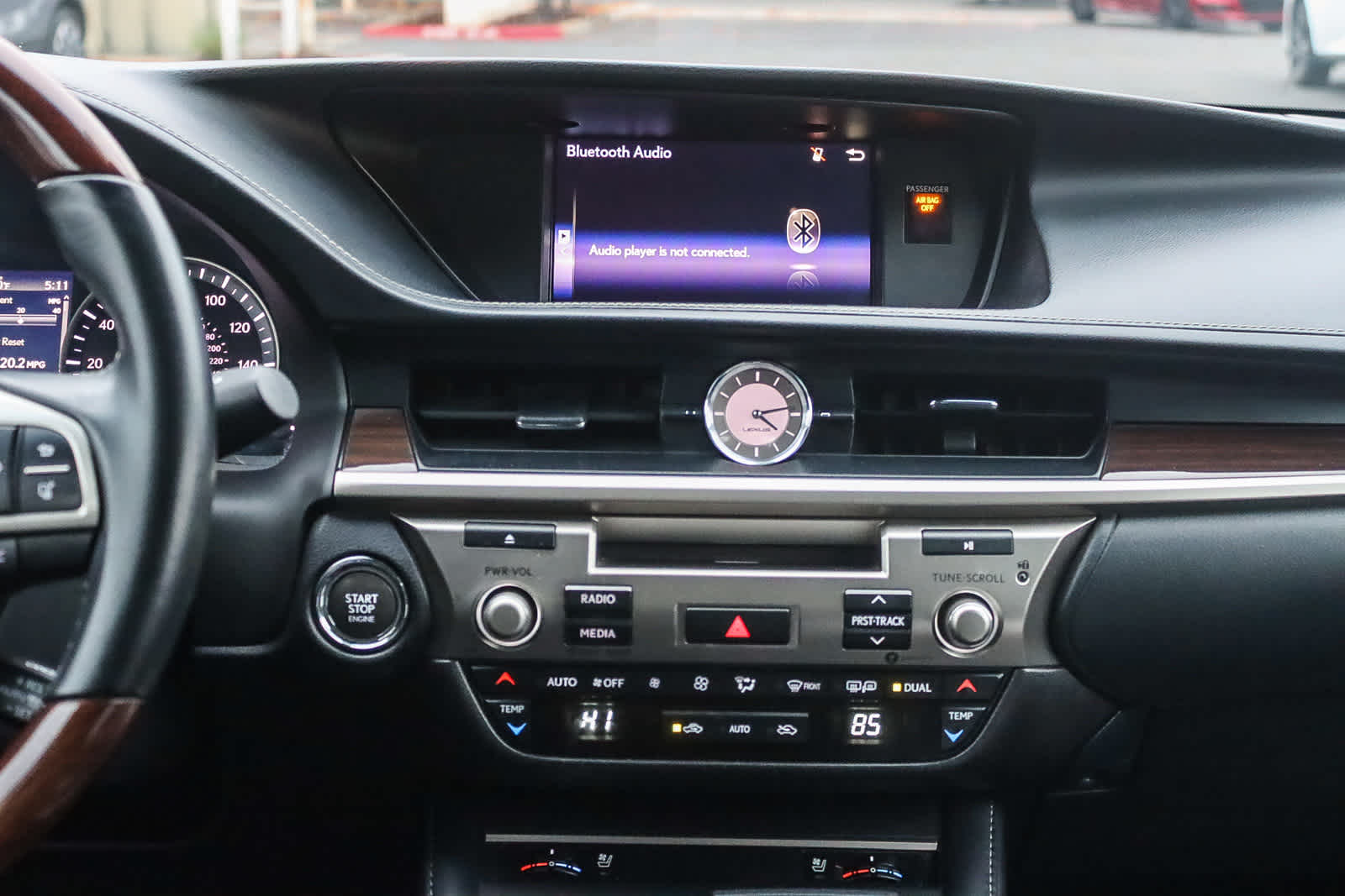 Thumbnail: 2017 Lexus ES - 12