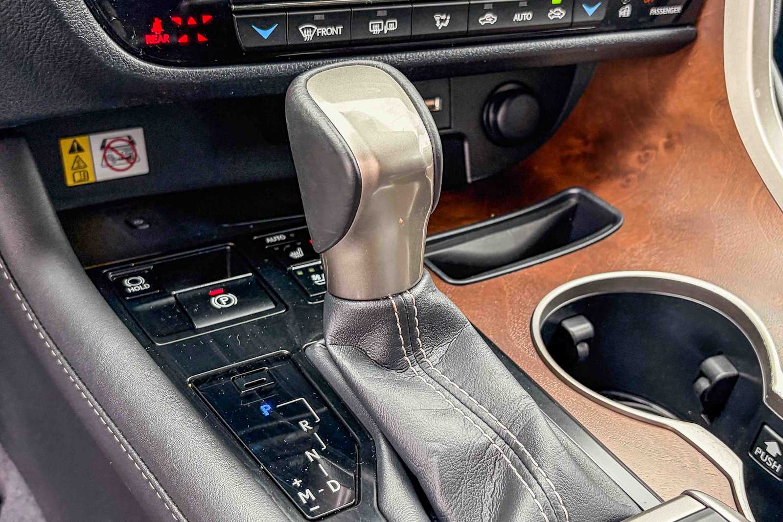 Thumbnail: 2022 Lexus RX - 19