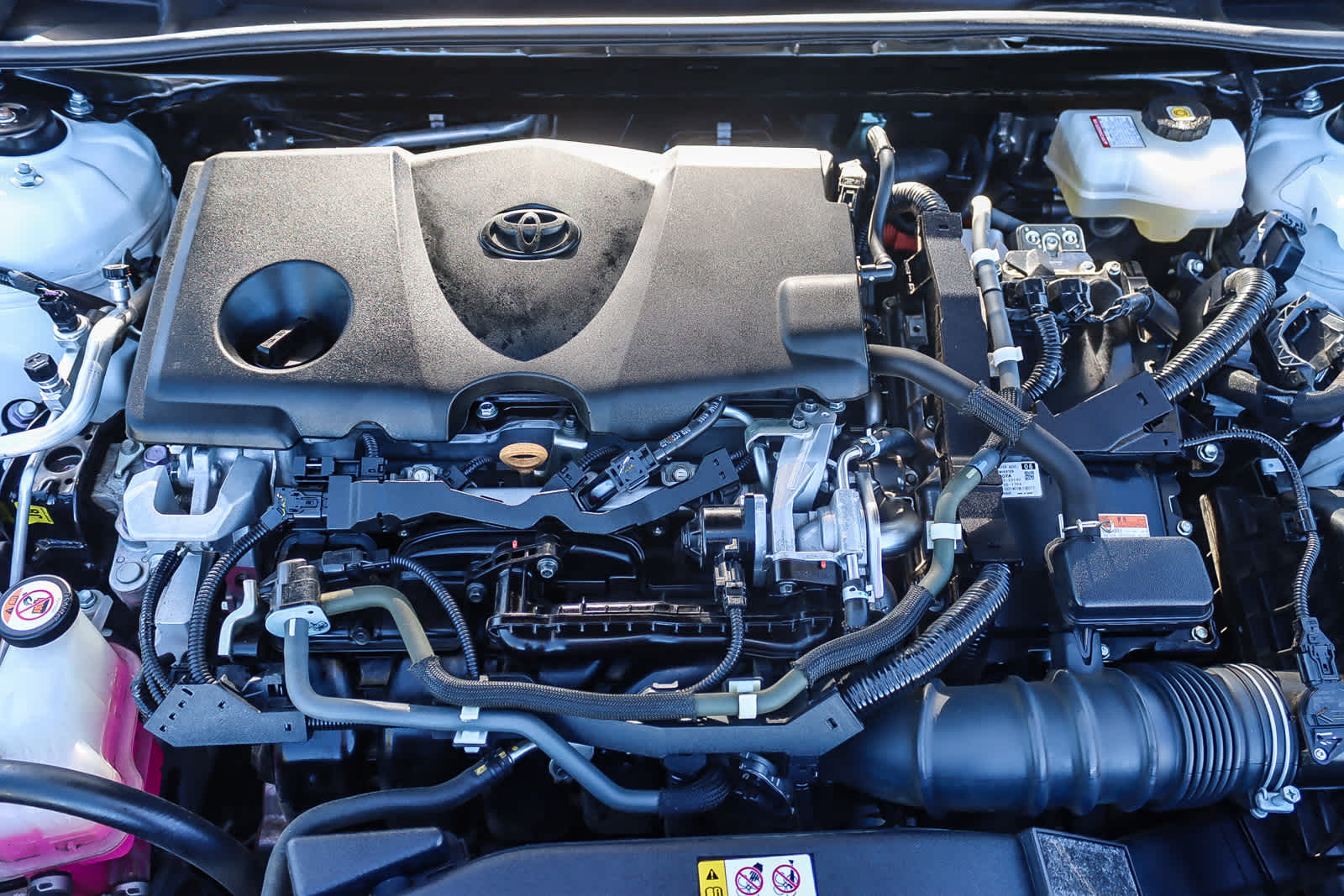 Thumbnail: 2020 Toyota Camry - 23