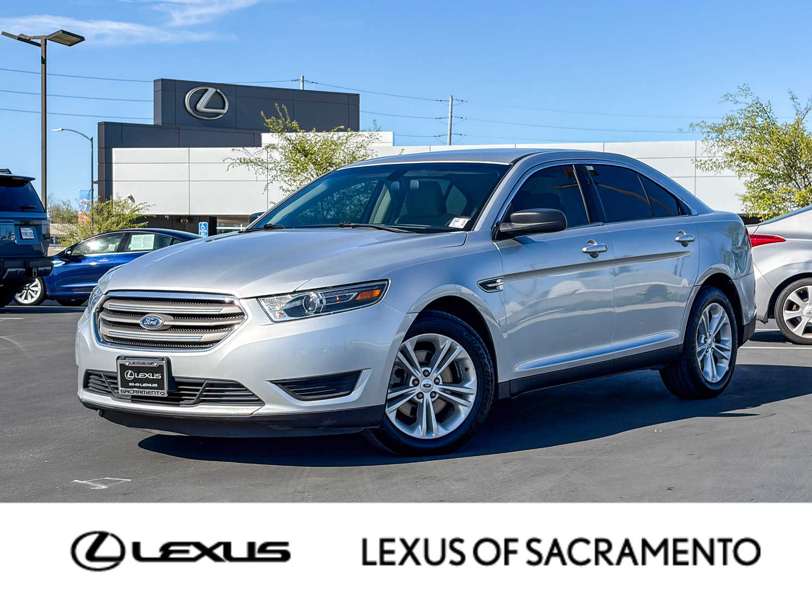 2018 Ford Taurus SE -
                  Sacramento, CA