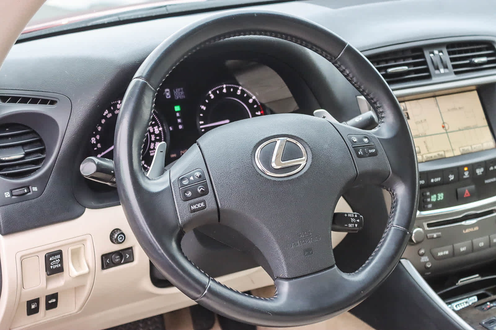Thumbnail: 2010 Lexus IS - 14