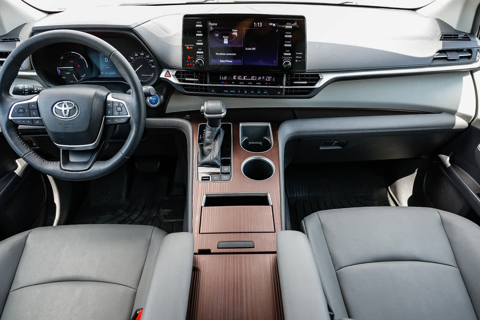 Thumbnail: 2023 Toyota Sienna - 16