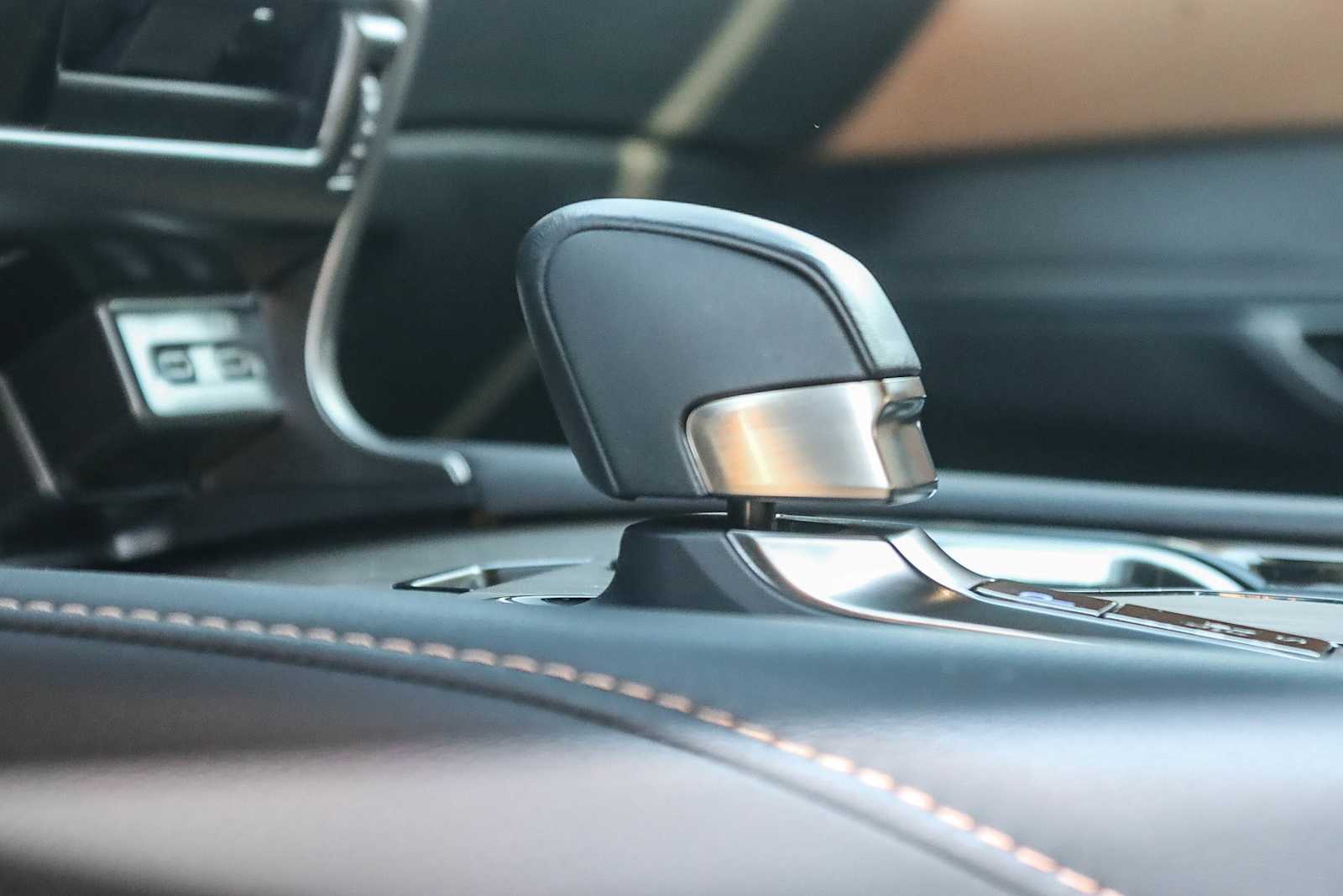 Thumbnail: 2025 Lexus RX - 22