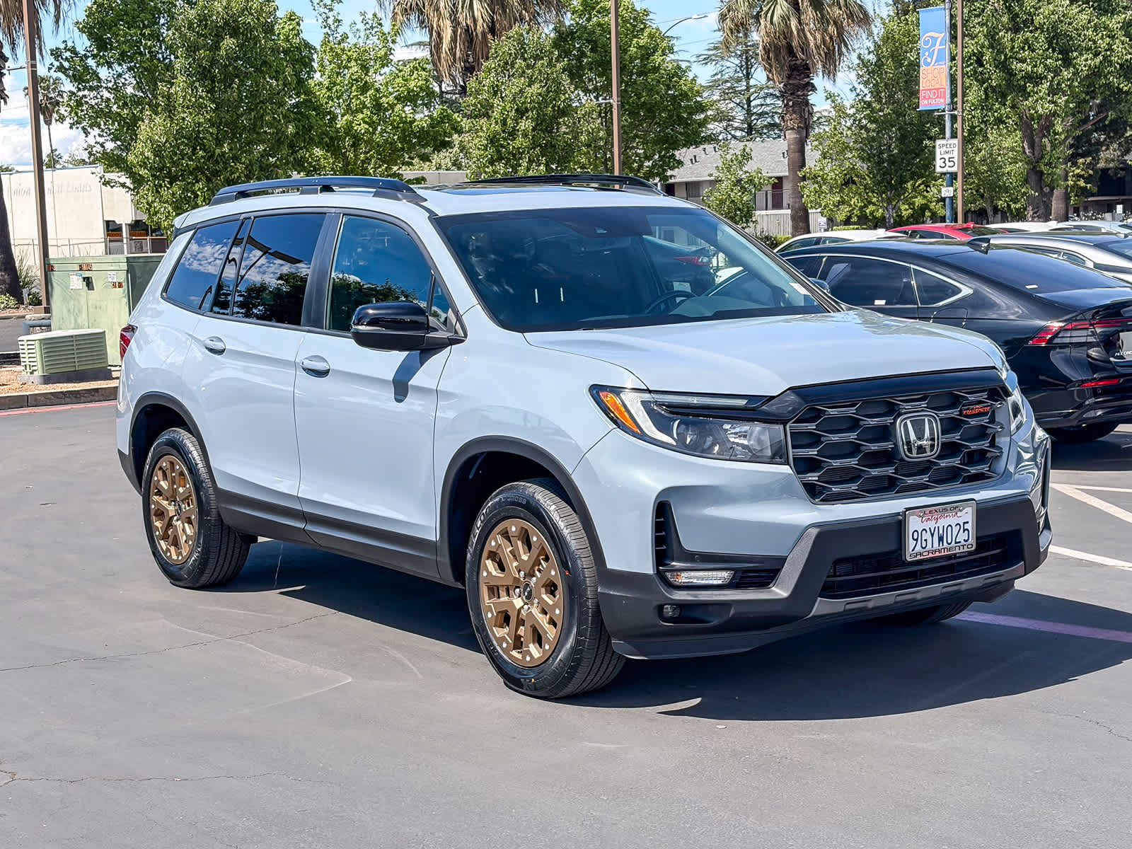 2023 Honda Passport TrailSport photo 4