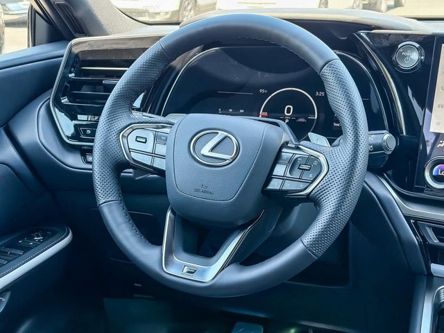 2026 Lexus TX 500h F-Sport Premium - Photo 16