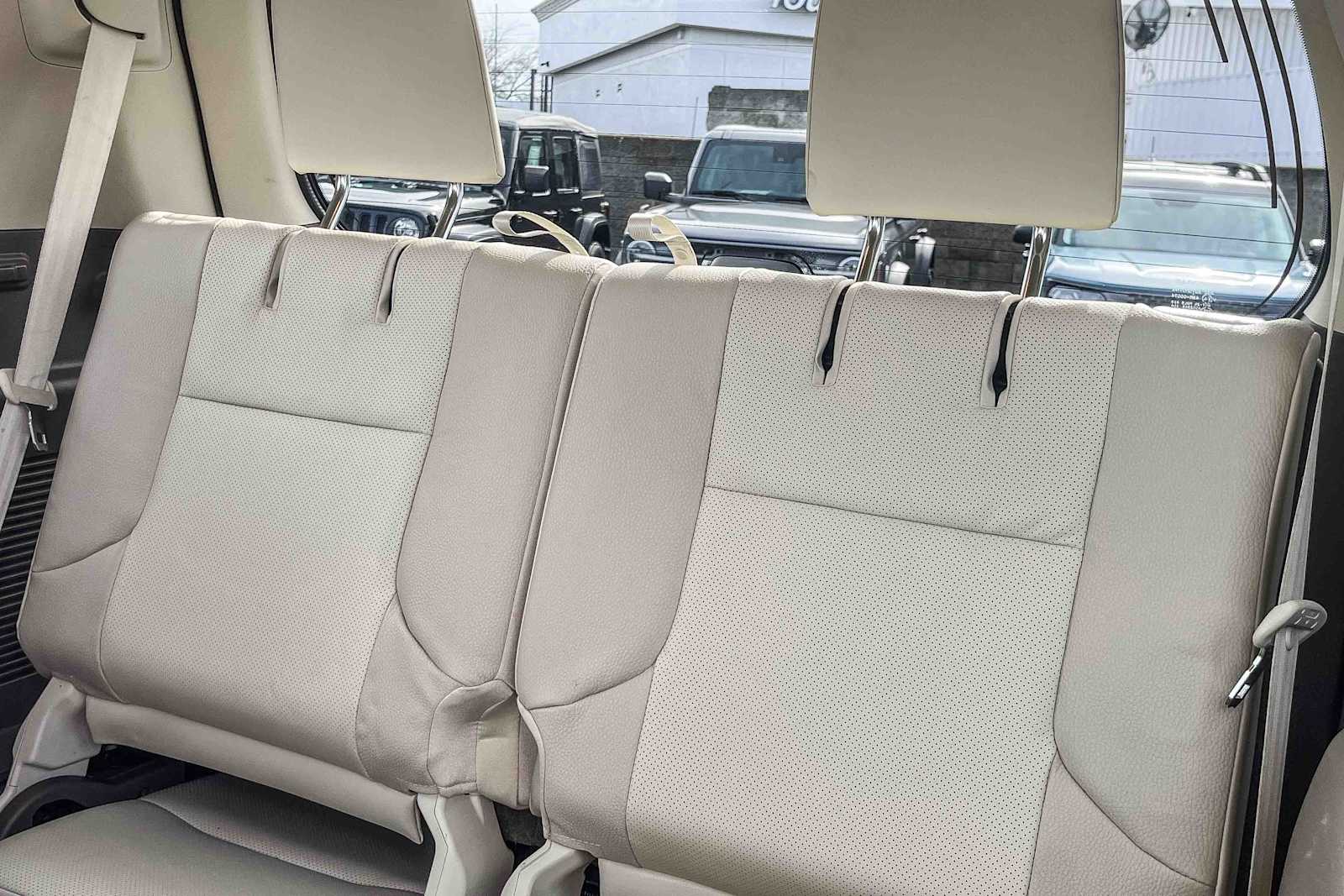 Thumbnail: 2018 Lexus GX - 19