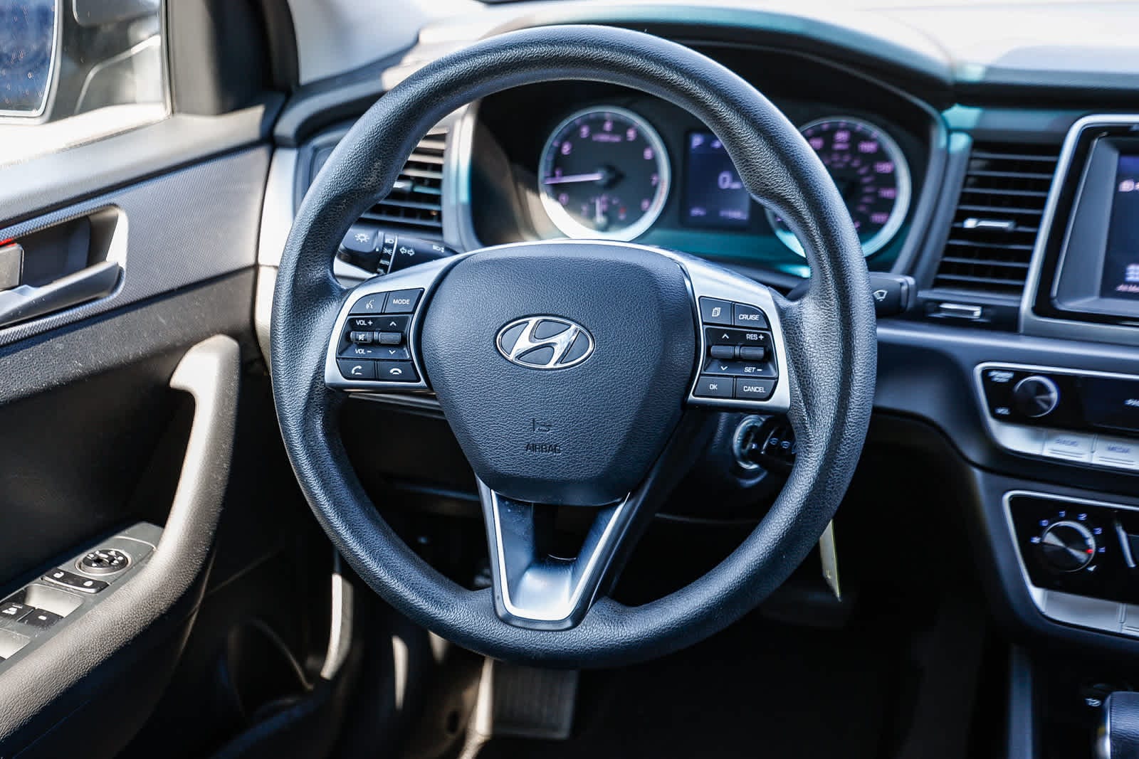 Thumbnail: 2019 Hyundai Sonata - 14