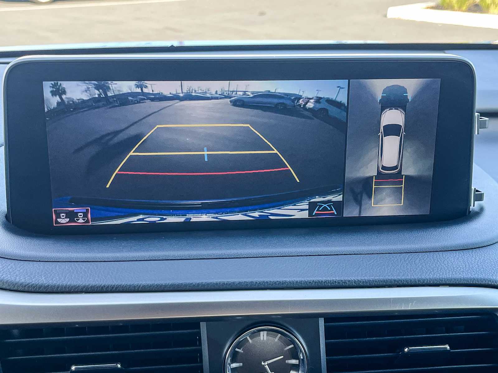 Thumbnail: 2021 Lexus RX - 24