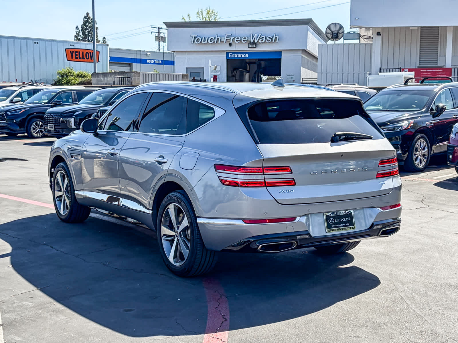 Thumbnail: 2023 Genesis GV80 - 2