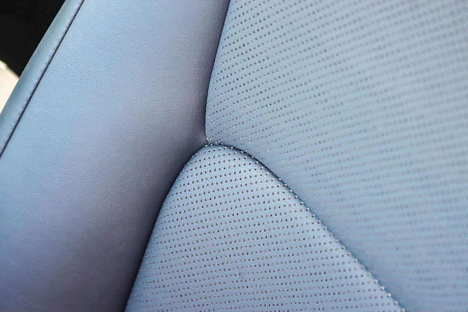 Thumbnail: 2021 Lexus IS - 25