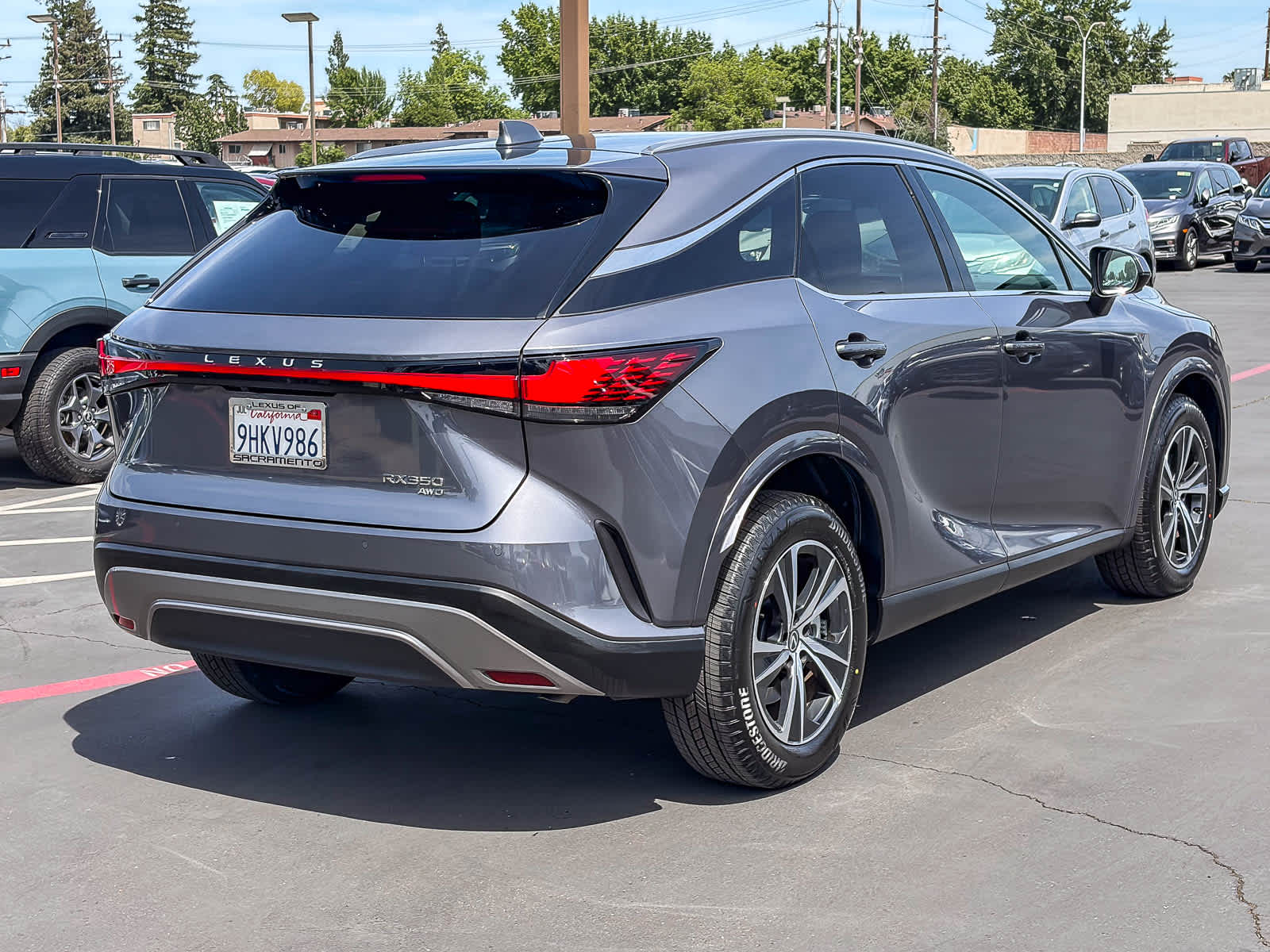 Thumbnail: 2023 Lexus RX - 4