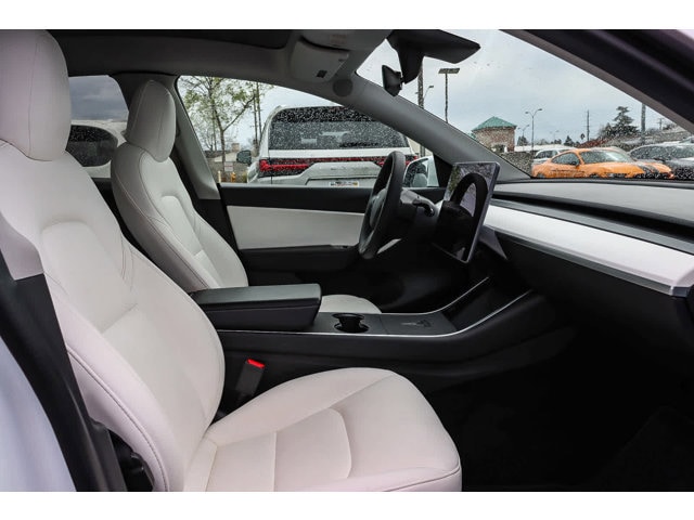 2021 Tesla Model Y Standard Range 16