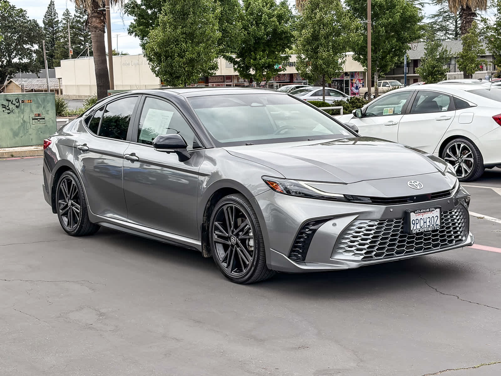 Thumbnail: 2025 Toyota Camry - 5