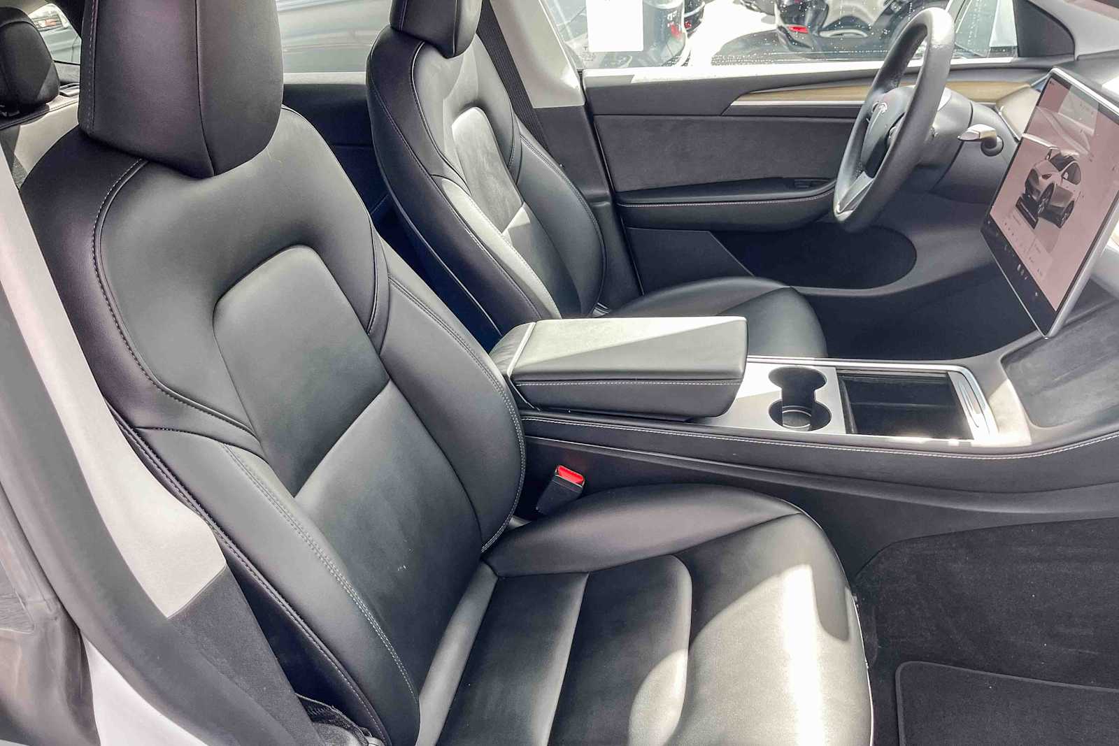 Thumbnail: 2023 Tesla Model Y - 15